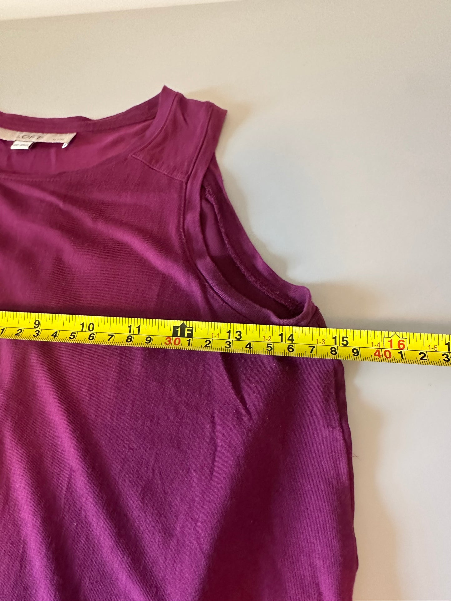 Ann Taylor LOFT Mixed Media Tank Top in Burgundy | Size XSP