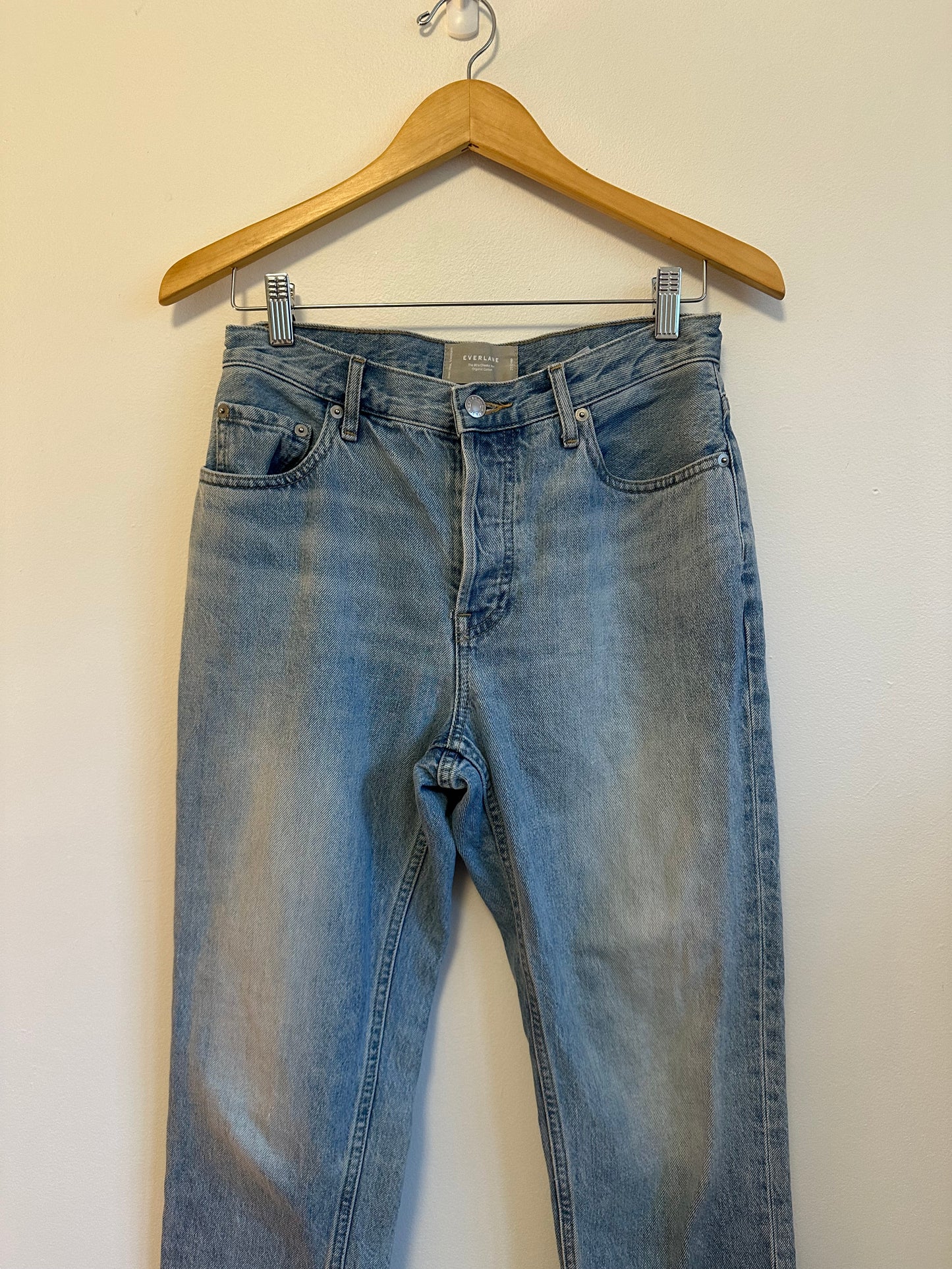 Everlane The 90s Cheeky Straight Leg Jean in Vintage Blue | Size 27 Crop