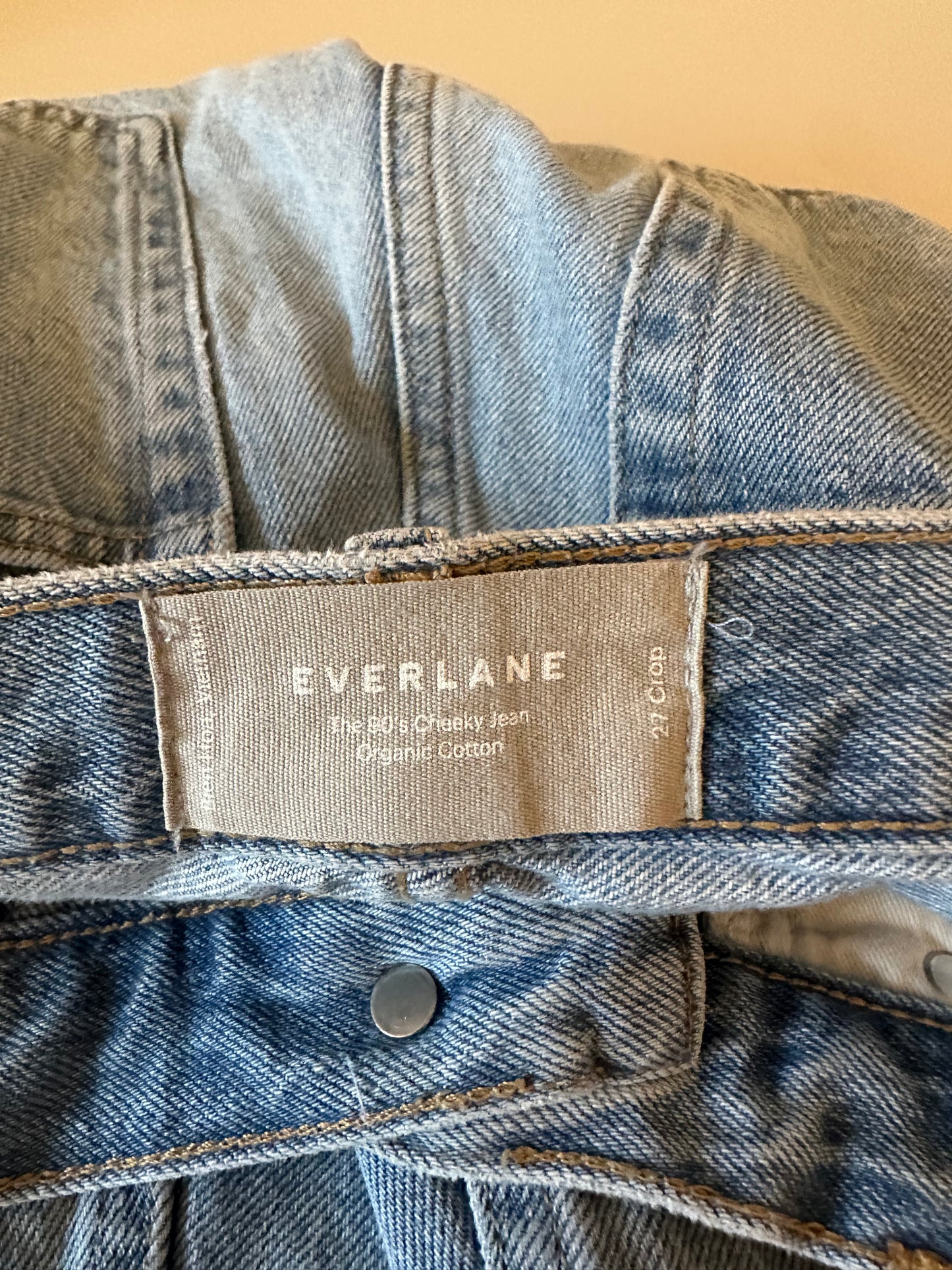 Everlane The 90s Cheeky Straight Leg Jean in Vintage Blue | Size 27 Crop