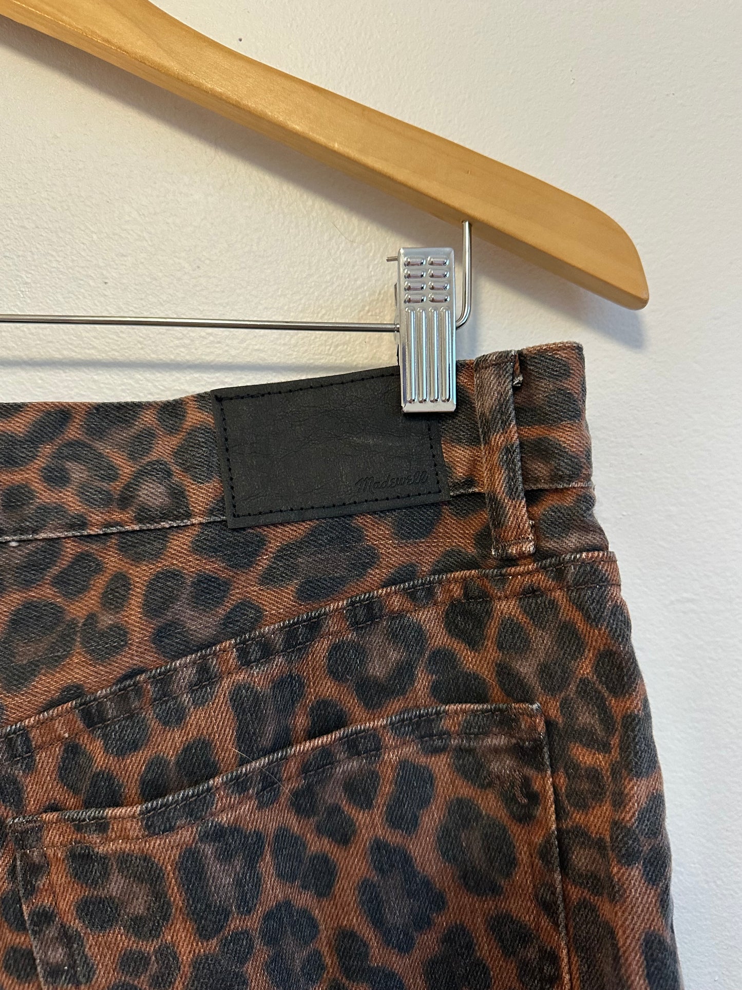 Madewell NWT Low Slung Baggy Jeans in Cotton Dark Coffee Leopard | Size 26
