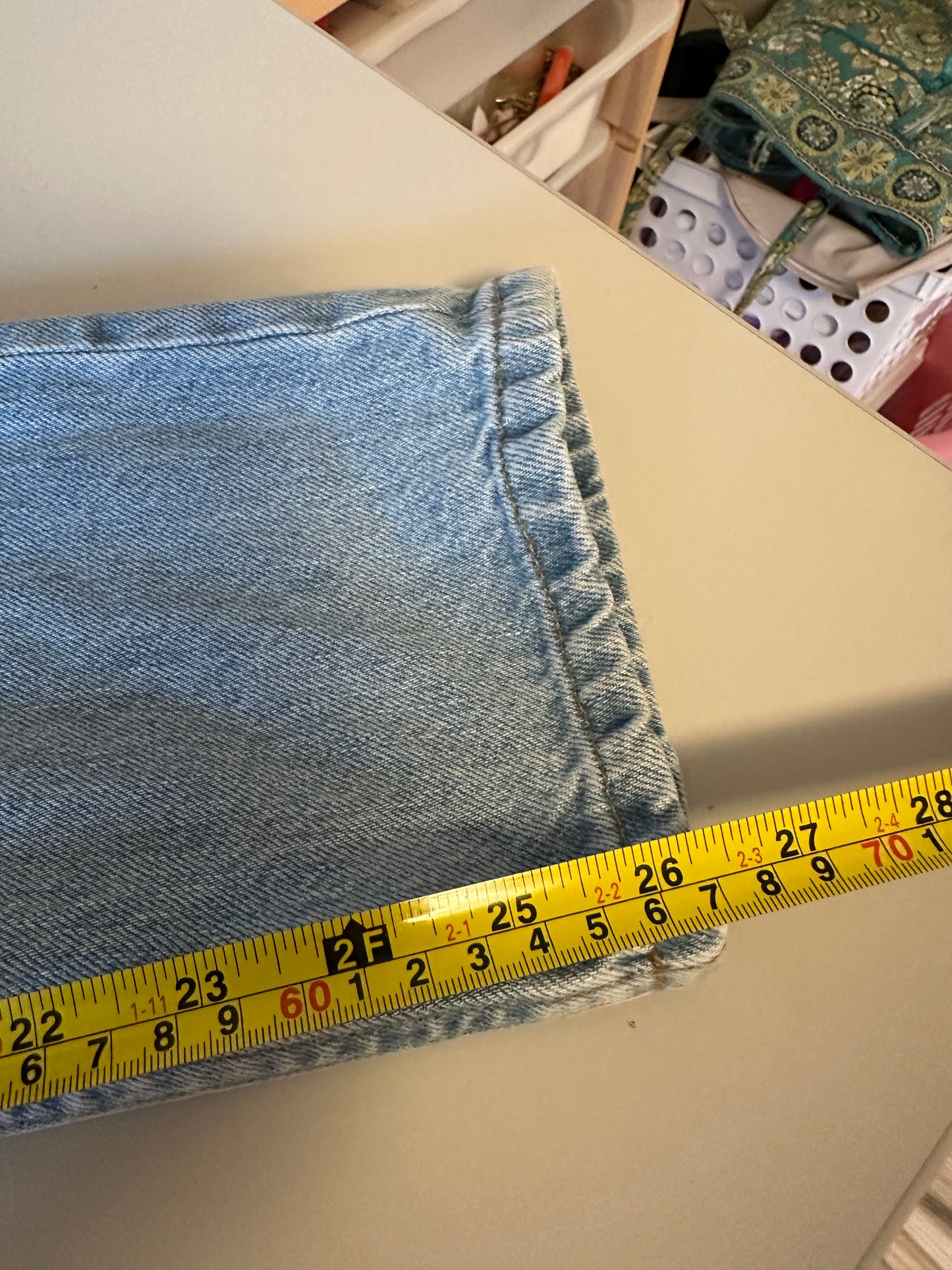 Everlane 90s Cheeky Jeans in Vintage Sunbleached Blue | Size 26 Ankle