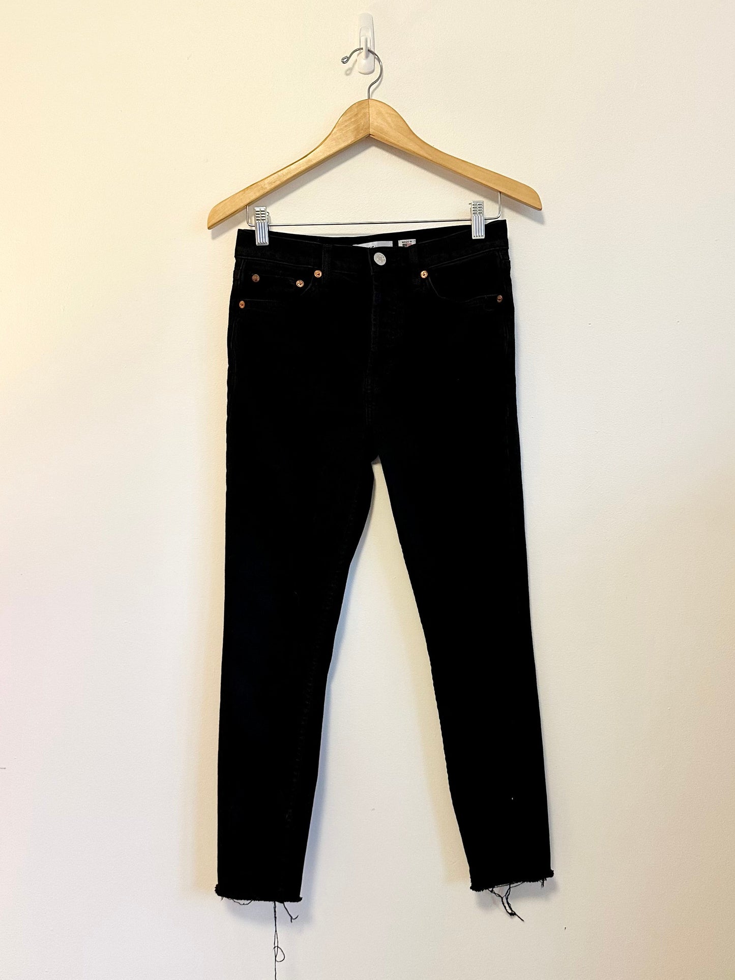 Re/Done Mid Rise Skinny Leg Jeans in Black | Size 27