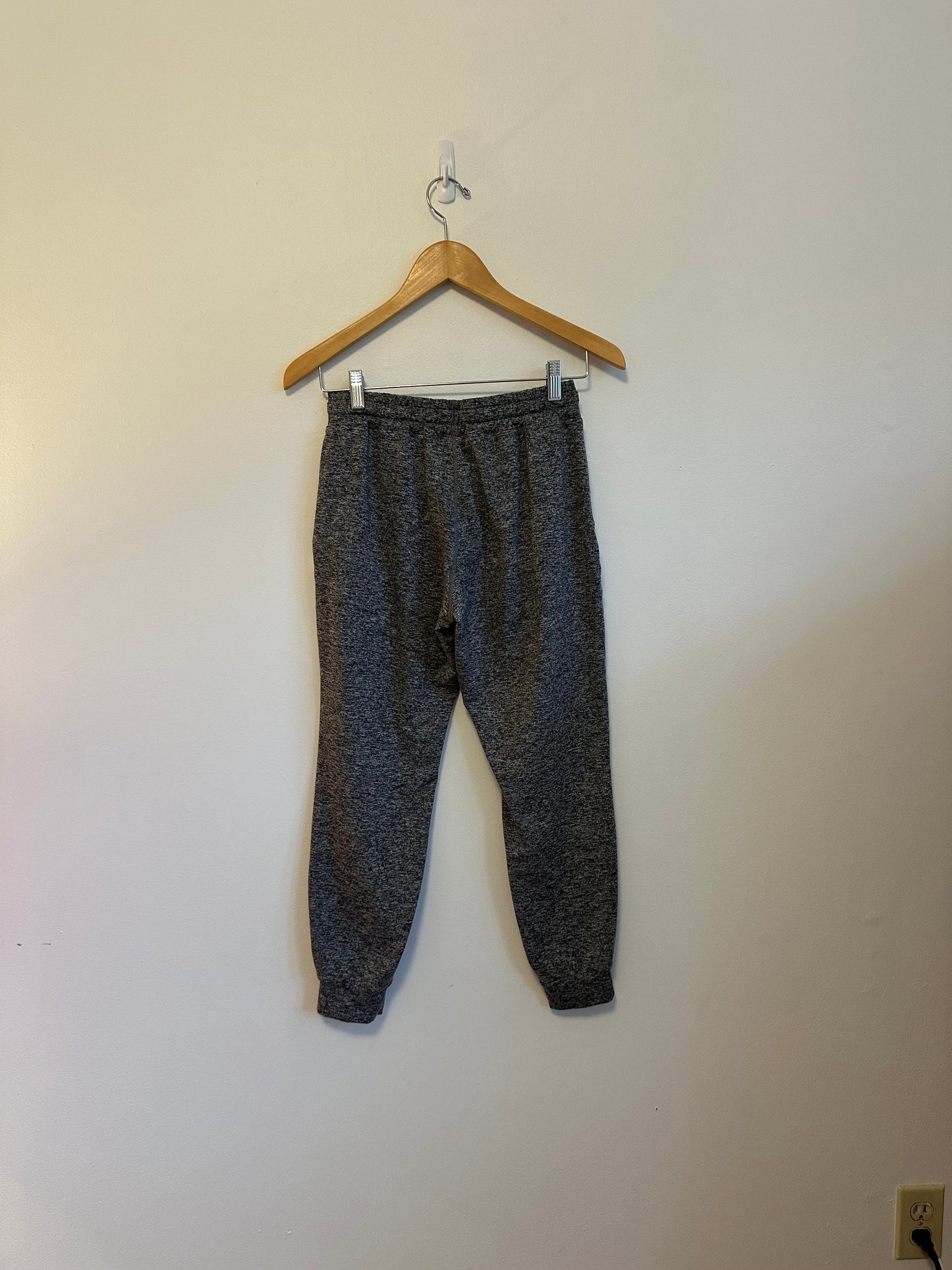 Vuori Performance Joggers in Heather Gray | Size XS