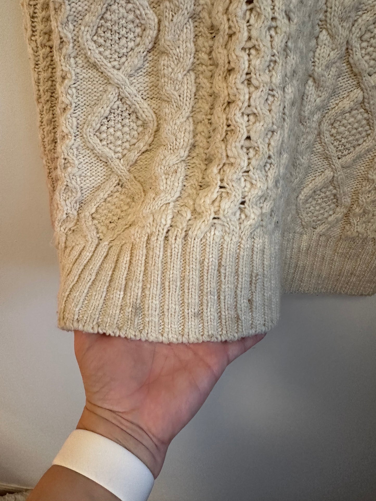 Madewell Cable-Knit Oversized Sweater in Antique Cream | Size Medium