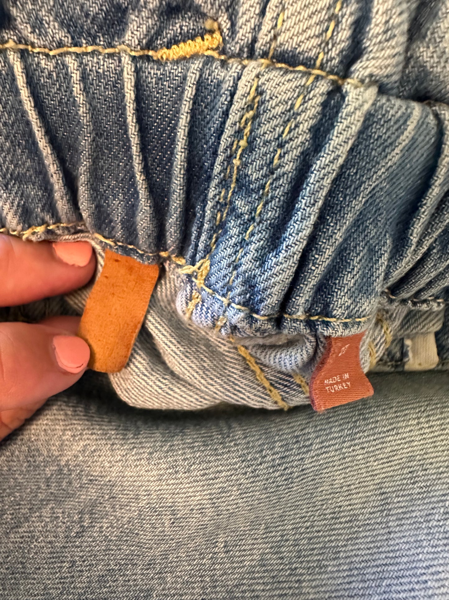 Pilcro x Anthropologie Paperbag Waist Wide Leg Light Wash Jeans | Size 27