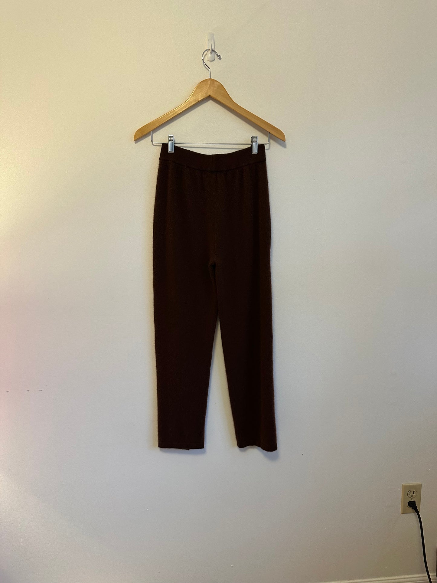 Naadam Washable Cashmere Sweatpants in Brown | Size XS