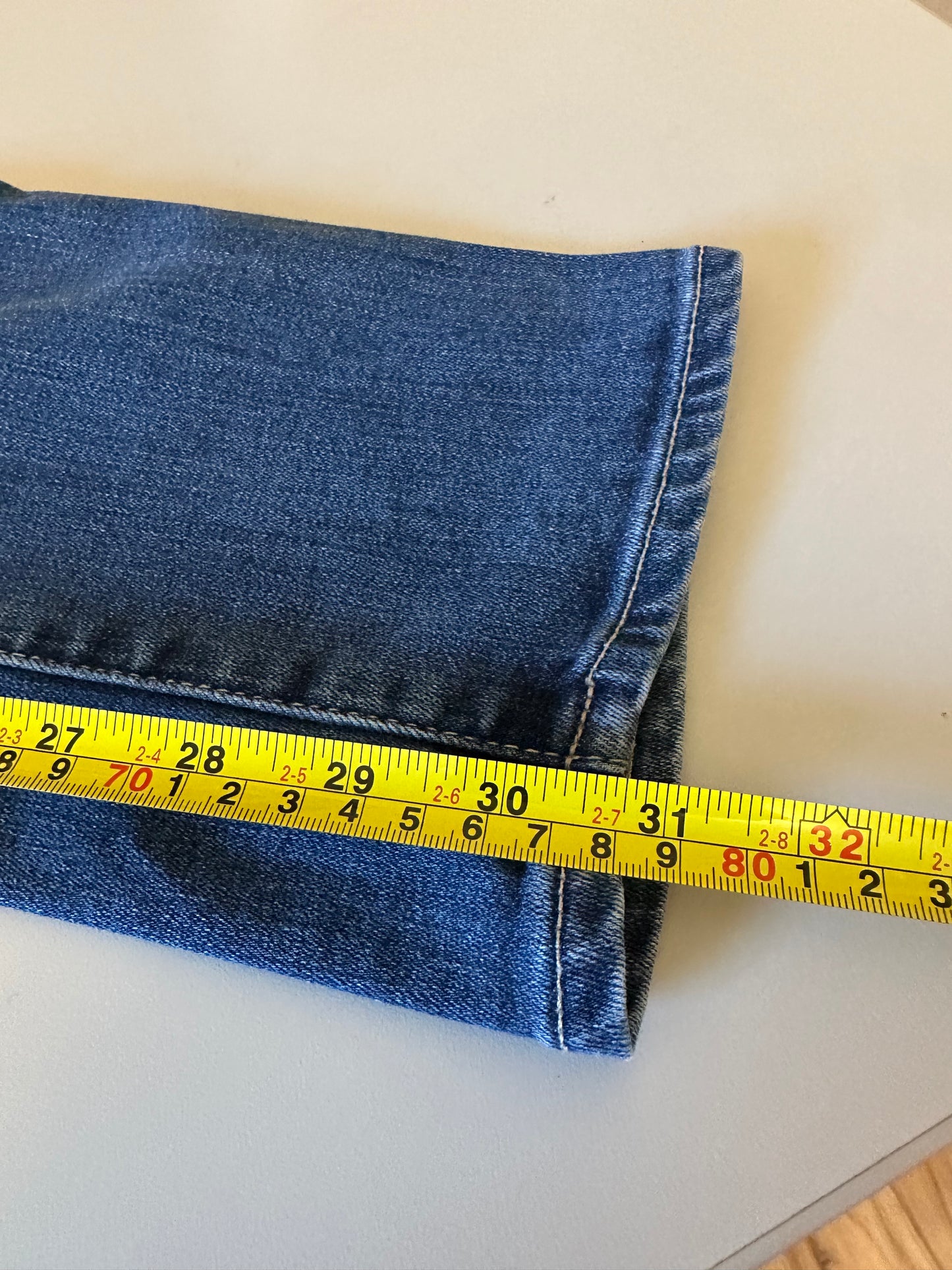 AG Adriano Goldschmied The Harper Essential Straight Leg Jeans | Size 30