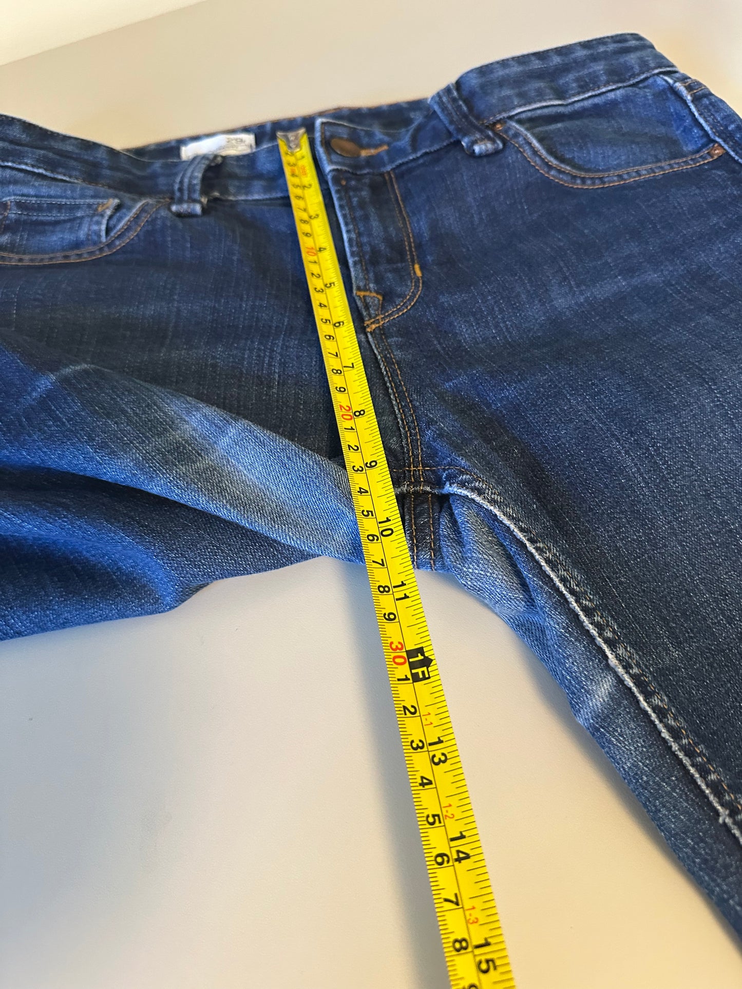 Gap 1969 Real Straight Jeans in Dark Wash Blue Stretch Denim | Size 29