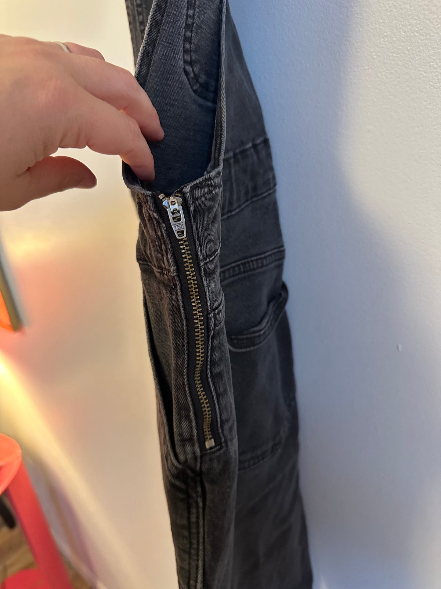 Madewell Skinny Overalls in Lunar Wash Black | Size Small