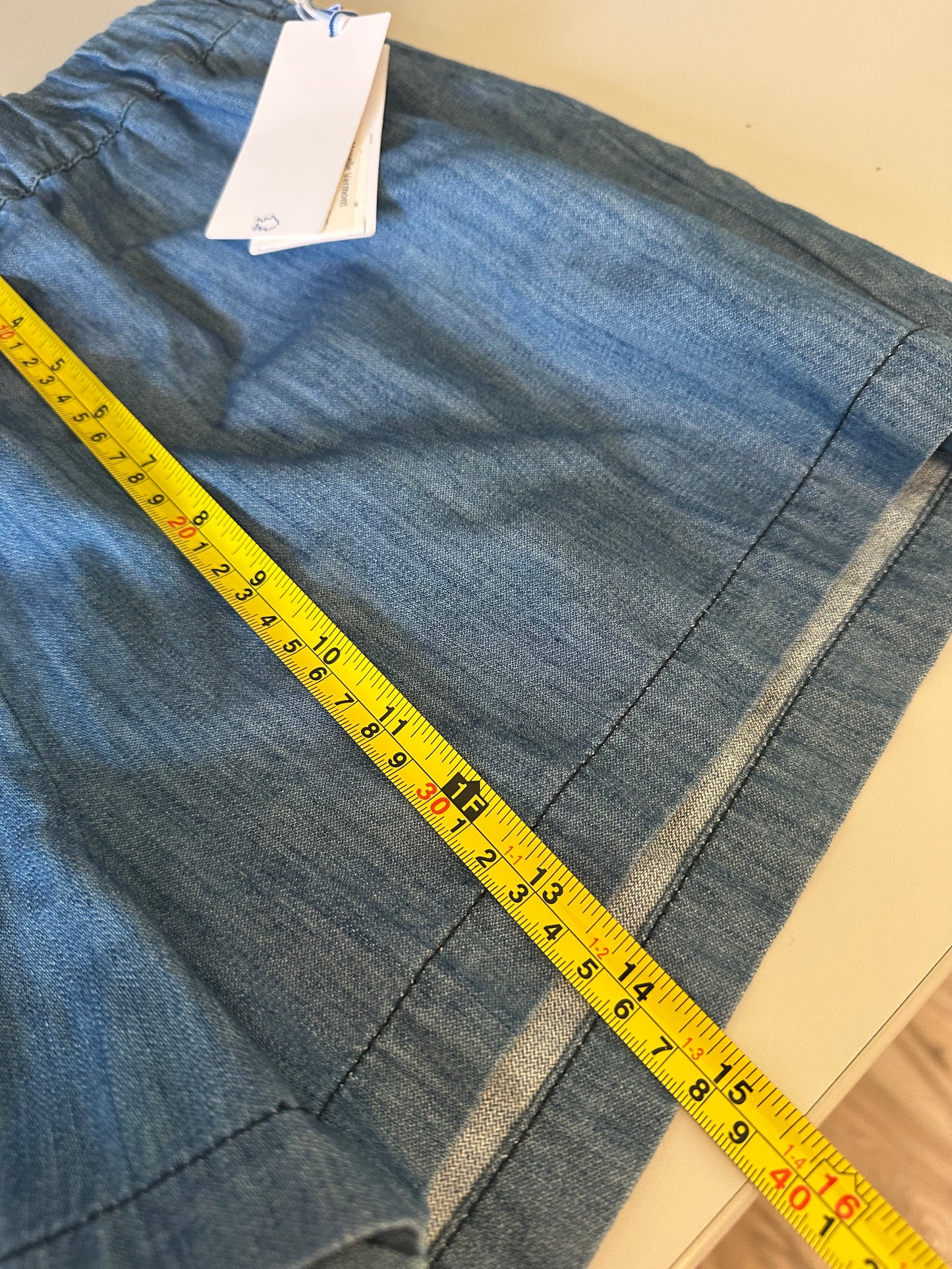 Southern Tide NWT Woven Denim Pull On Shorts in Blue | Size XL