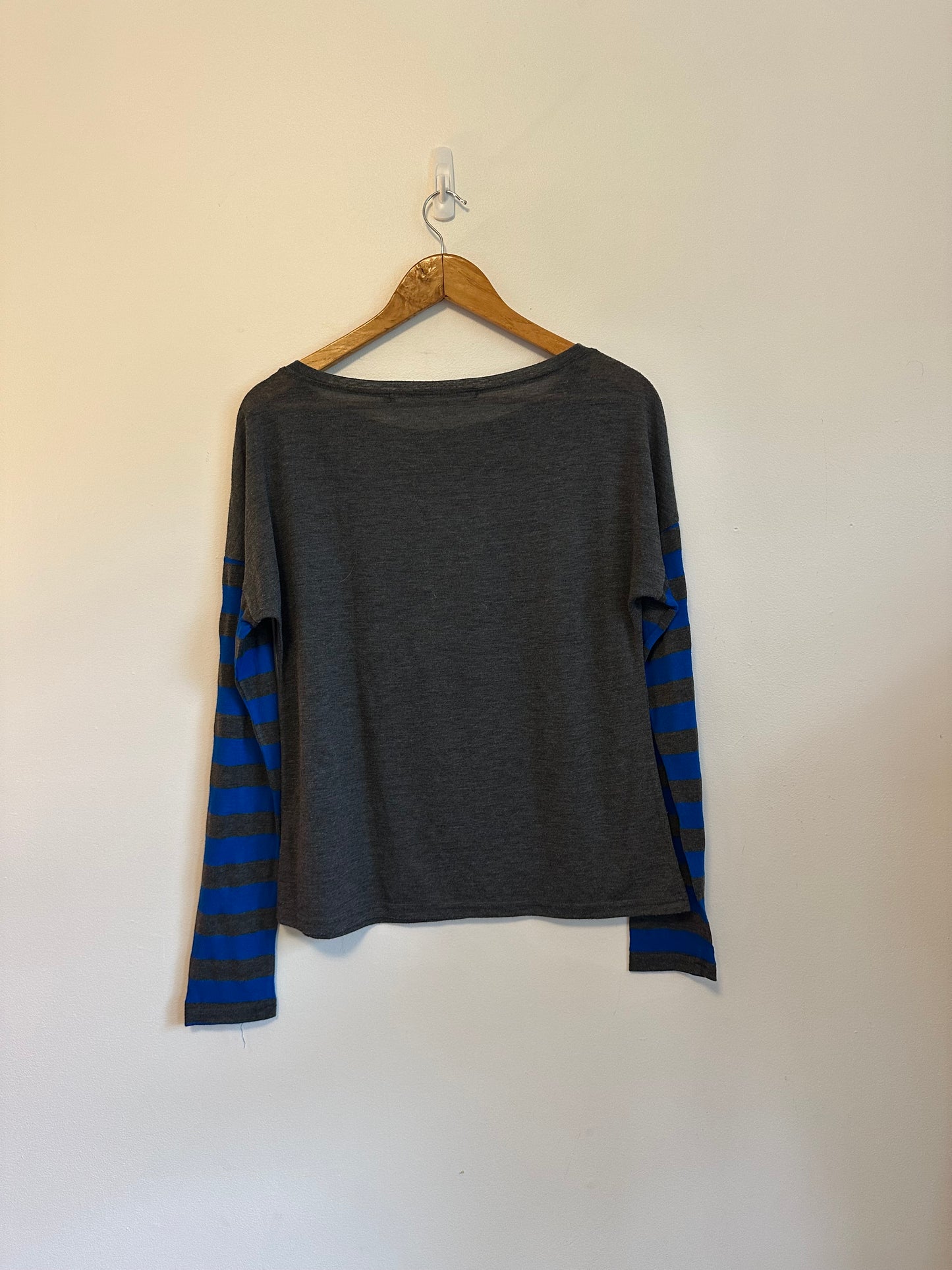 Michael Stars Grey and Blue Striped Sleeve Boat Neck Top | One Size