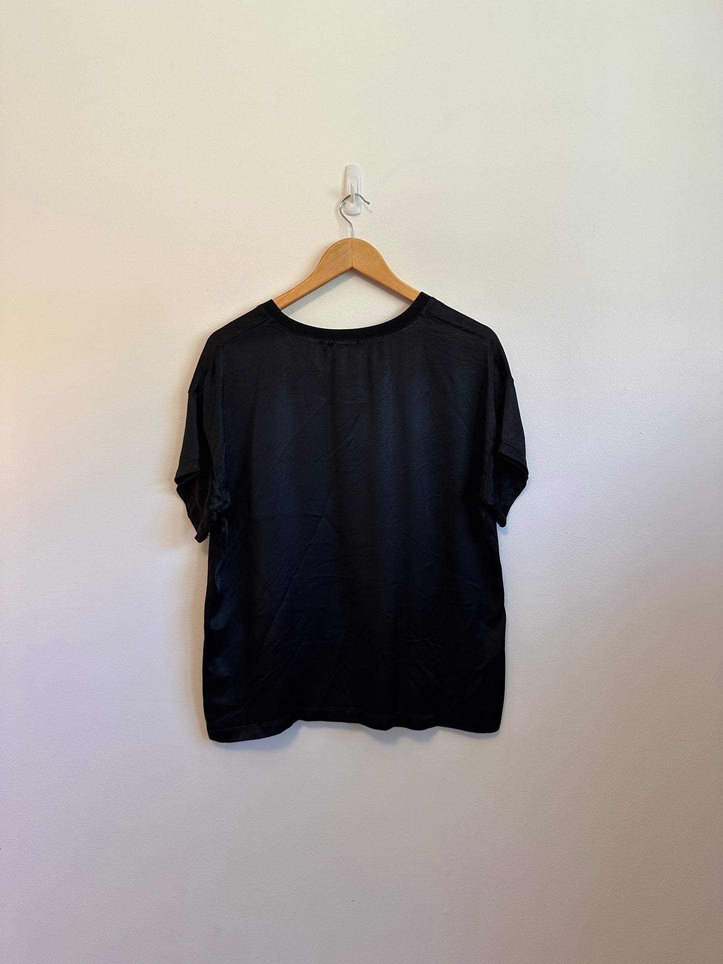 PJ Harlow NWT Black Satin Crewneck Pajama Shirt | Size Small