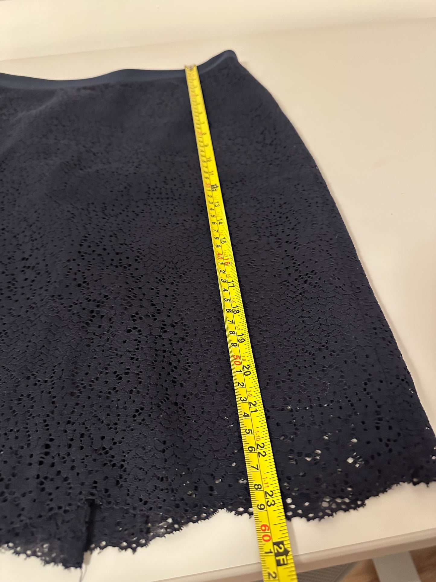 Ann Taylor Black Lace Cotton Blend Pencil Skirt | Size 2