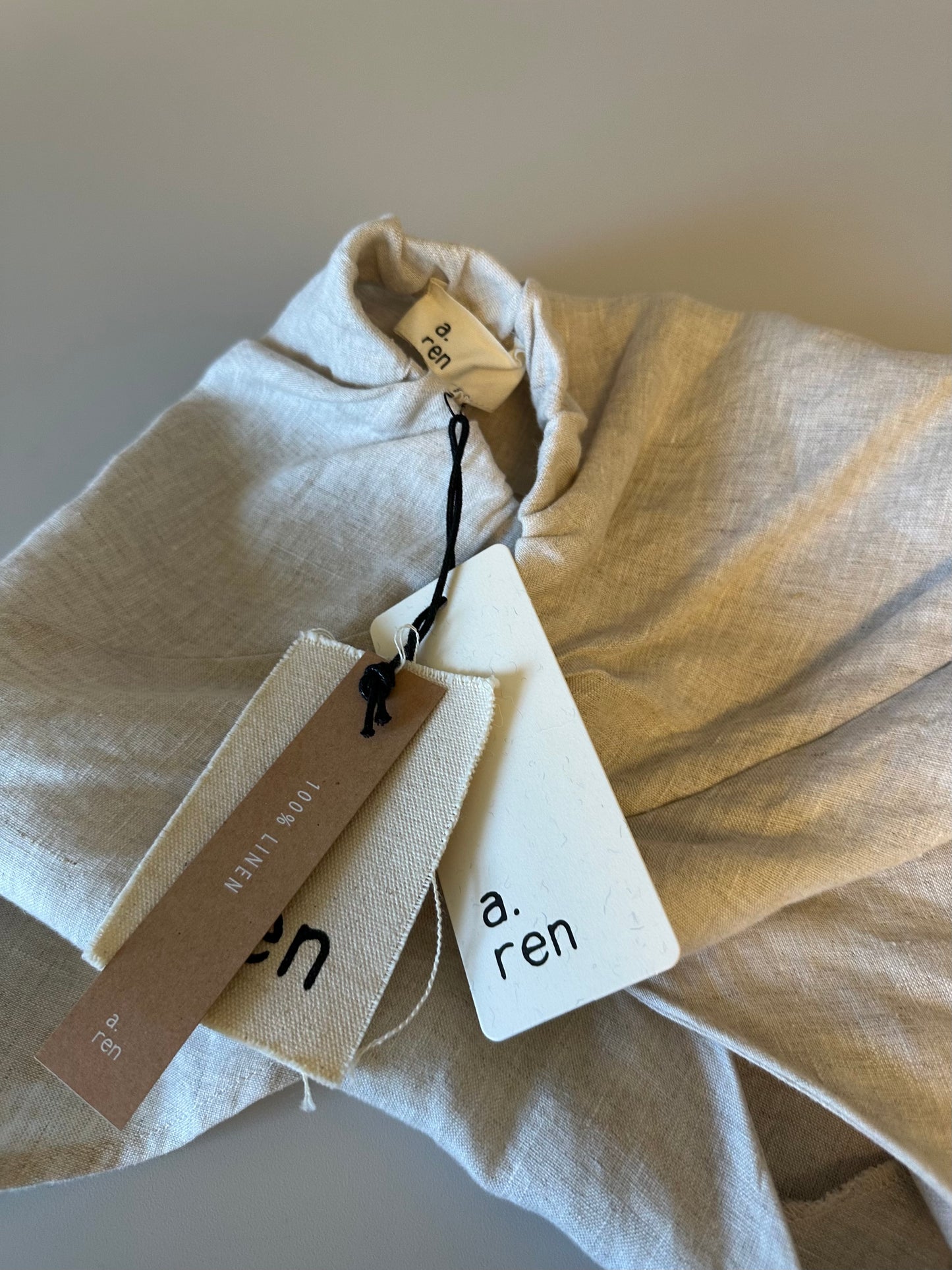 A. Ren NWT Novella Linen Strapless Tube Top Blouse in Tan | Size Medium