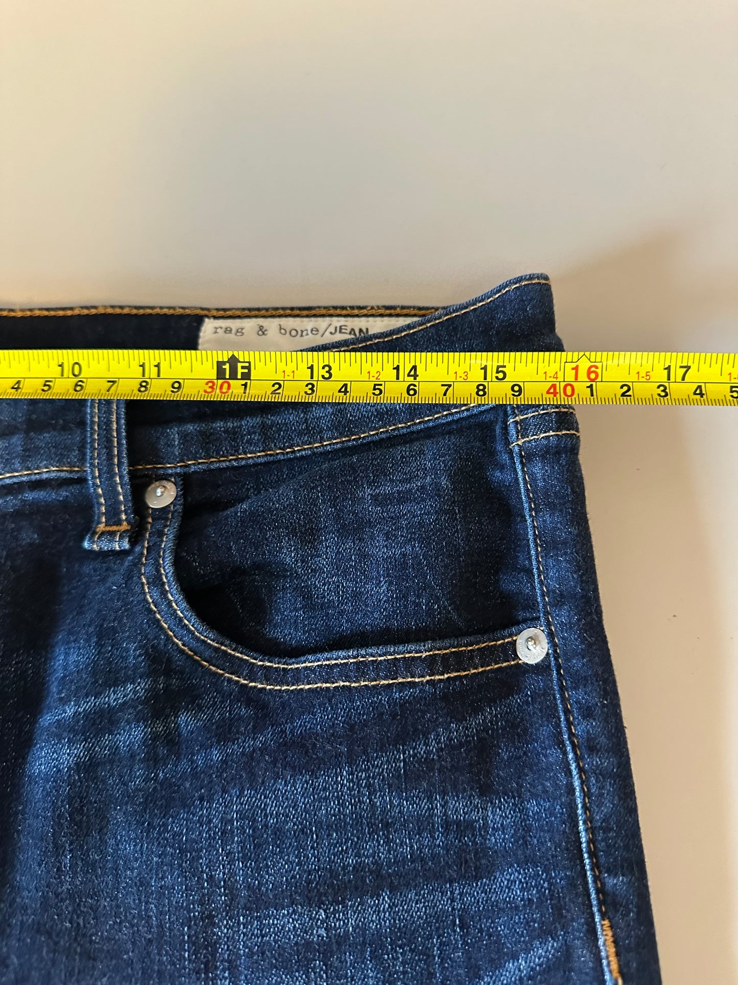 Rag & Bone Kensington Skinny Jeans in Dark Indigo Wash | Size 32