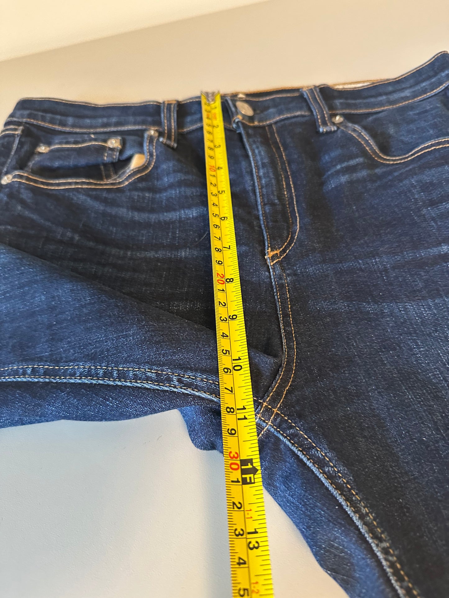 Rag & Bone Kensington Skinny Jeans in Dark Indigo Wash | Size 32