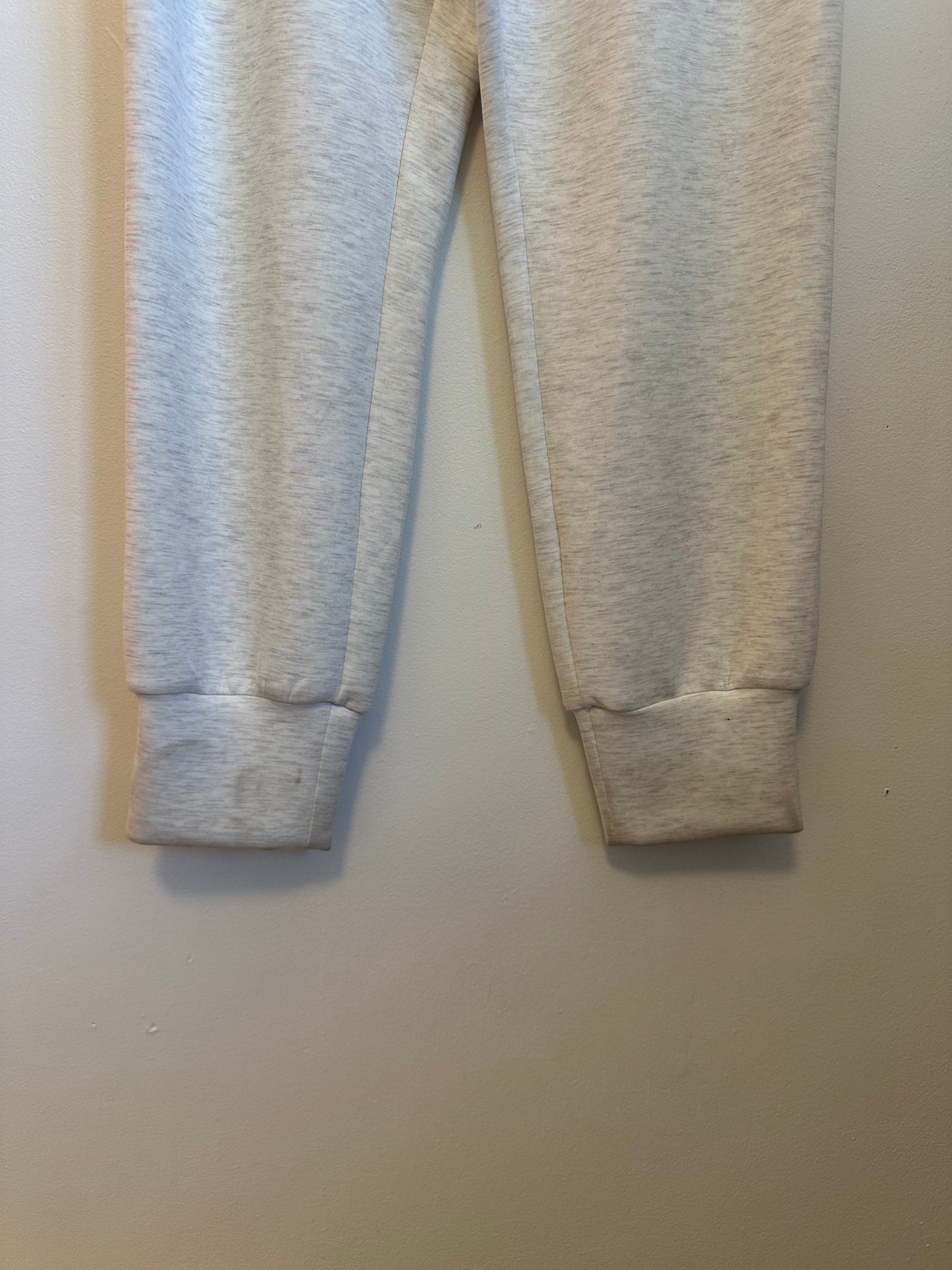 Varley NWT Slim Cuff Sweatpants in Ivory Gray Marl | Size Large