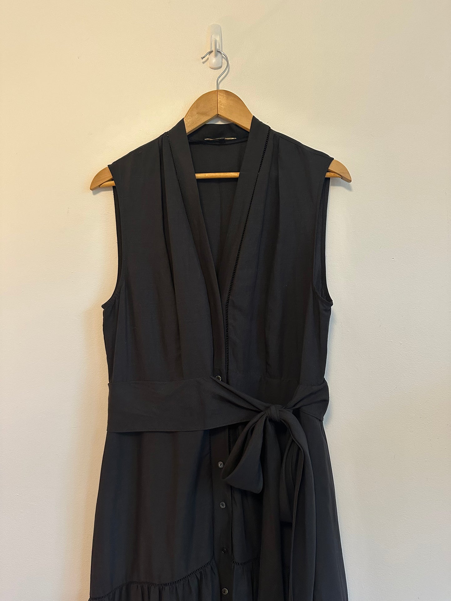 KOBI HALPERIN Anna Sleeveless Tiered Dress Black Tencel and Linen Dress | Size Large