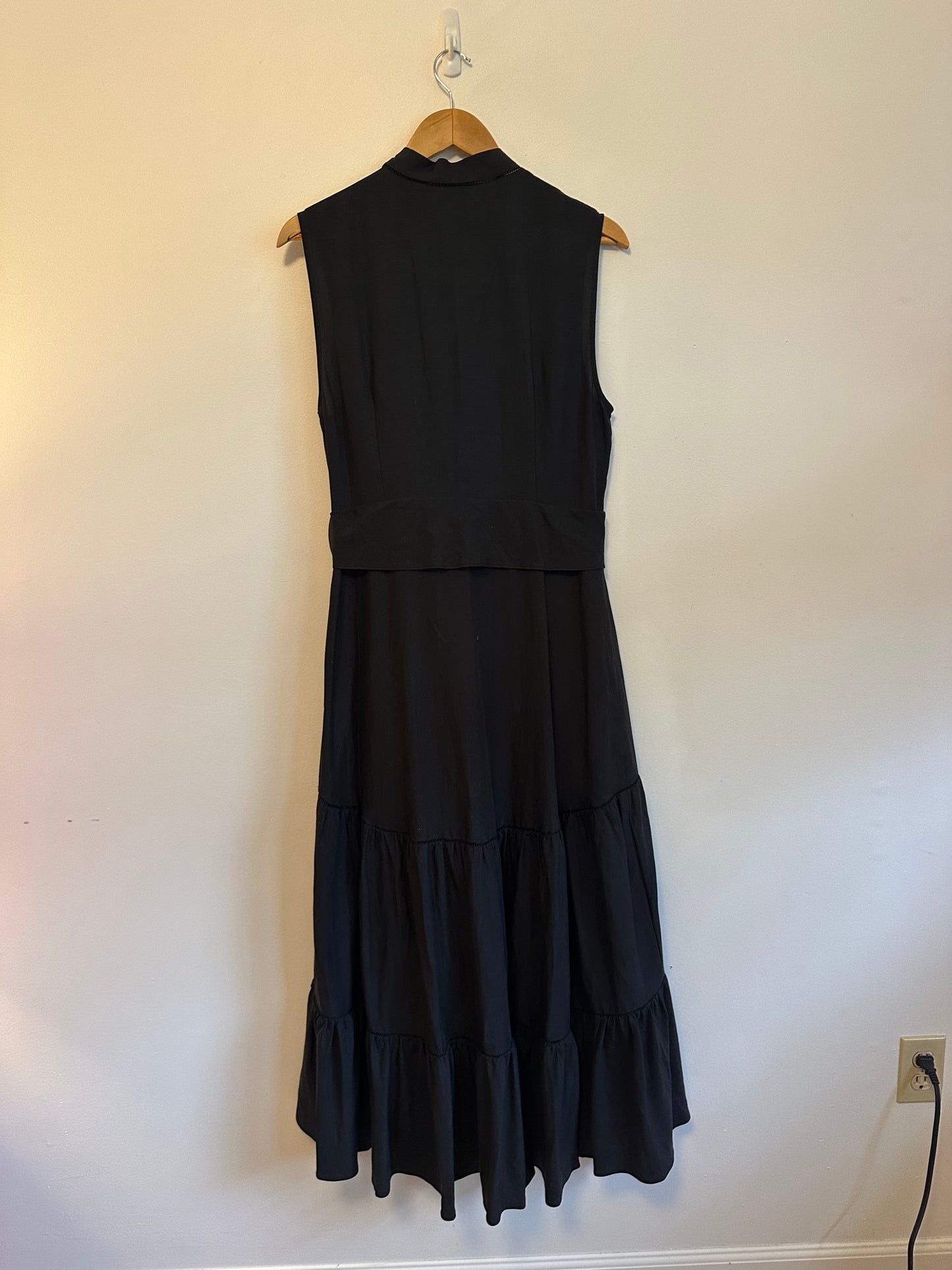 KOBI HALPERIN Anna Sleeveless Tiered Dress Black Tencel and Linen Dress | Size Large