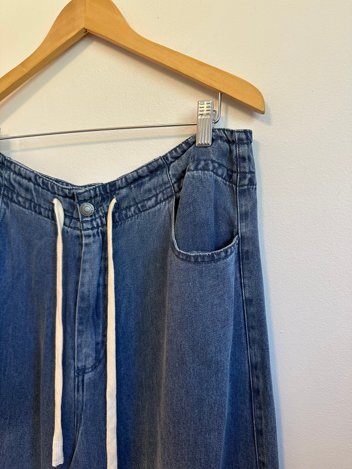 Thread & Supply Austin Pull On Drawstring Waist Denim Pants in Blue | Size Large