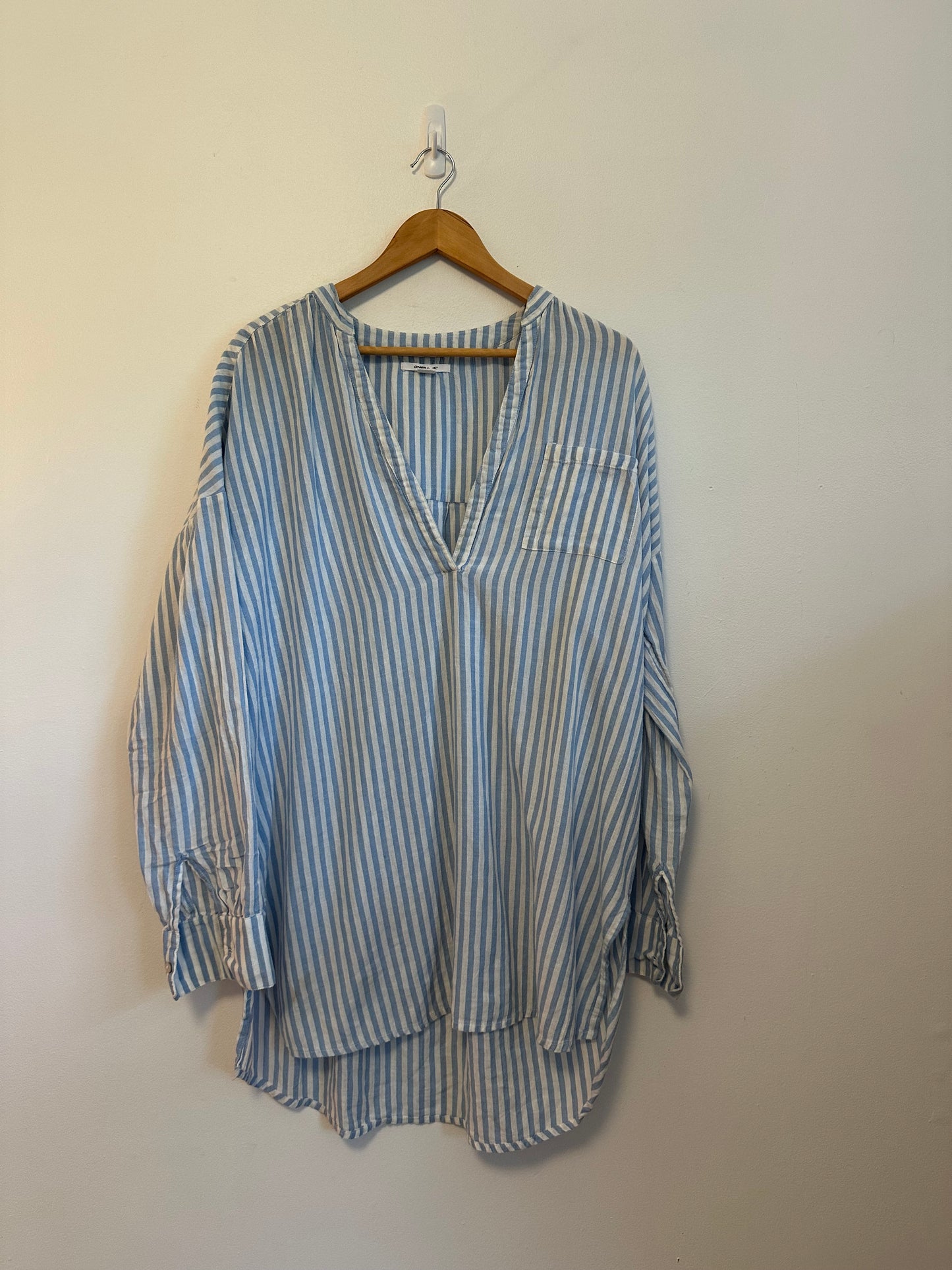O'Neill Blue and White Striped Cotton V-Neck Tunic Shirt | Size Medium