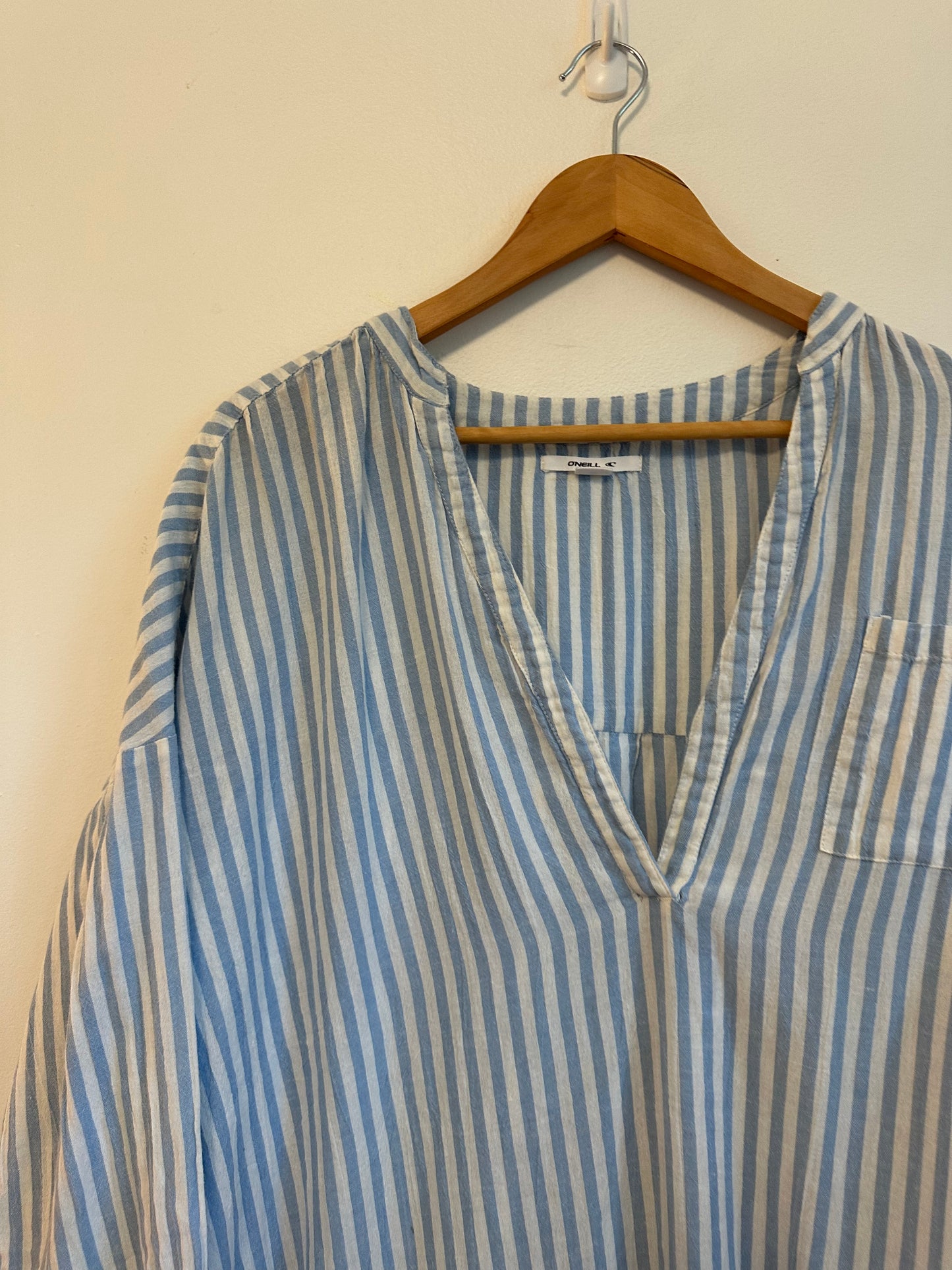O'Neill Blue and White Striped Cotton V-Neck Tunic Shirt | Size Medium