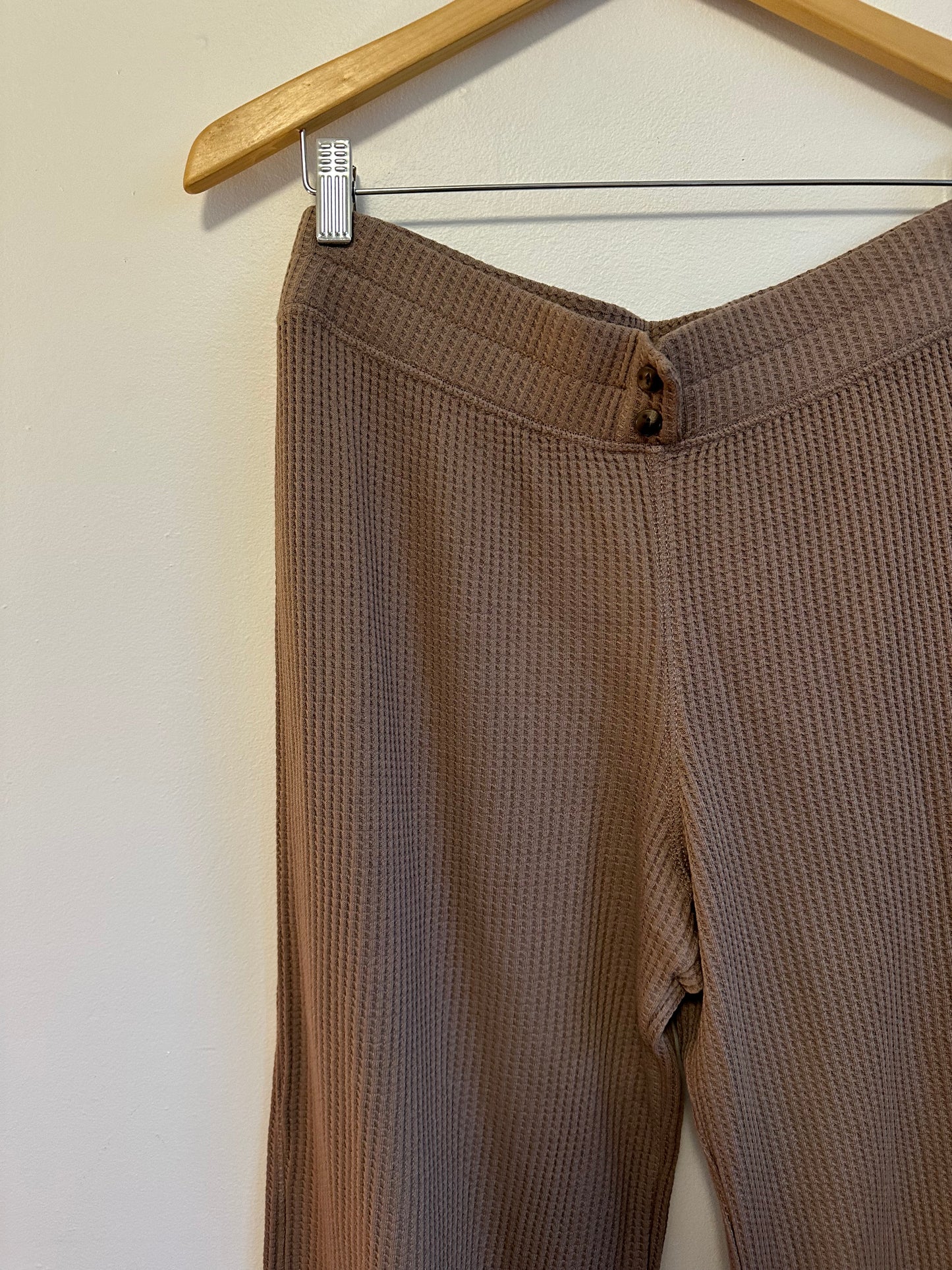 NWT Faherty Apres Waffle Cotton Pants in Wood Smoke | Size XL