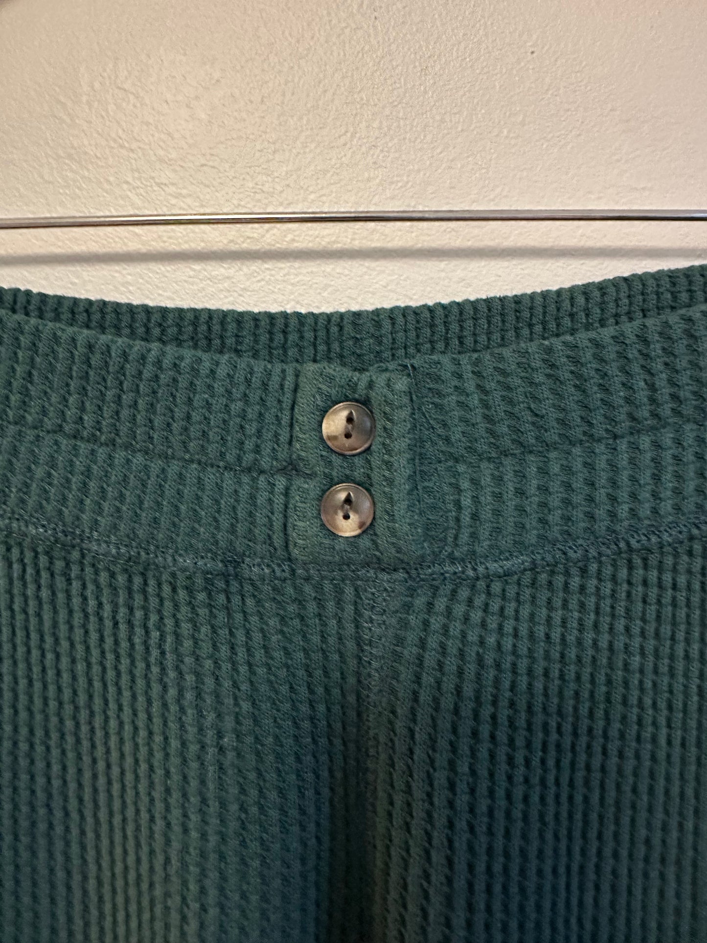 NWT Faherty Apres Waffle Knit Pull On Straight Leg Pants in Moss Green | Small
