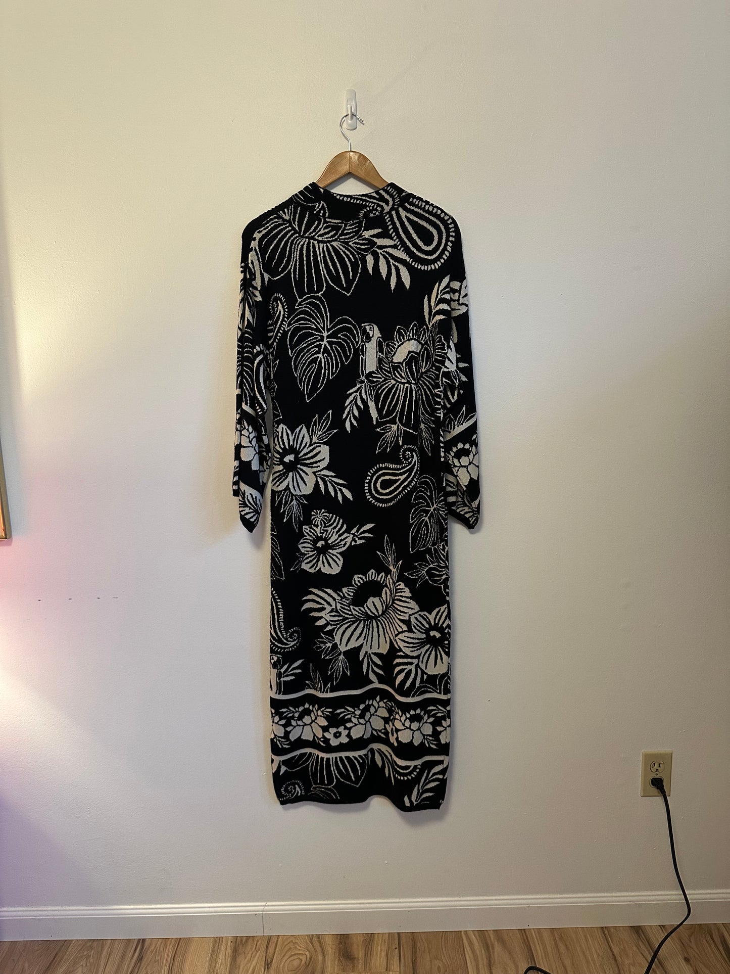 NWT Farm Rio Black Paisley Bloom Knit Dress | Size XS
