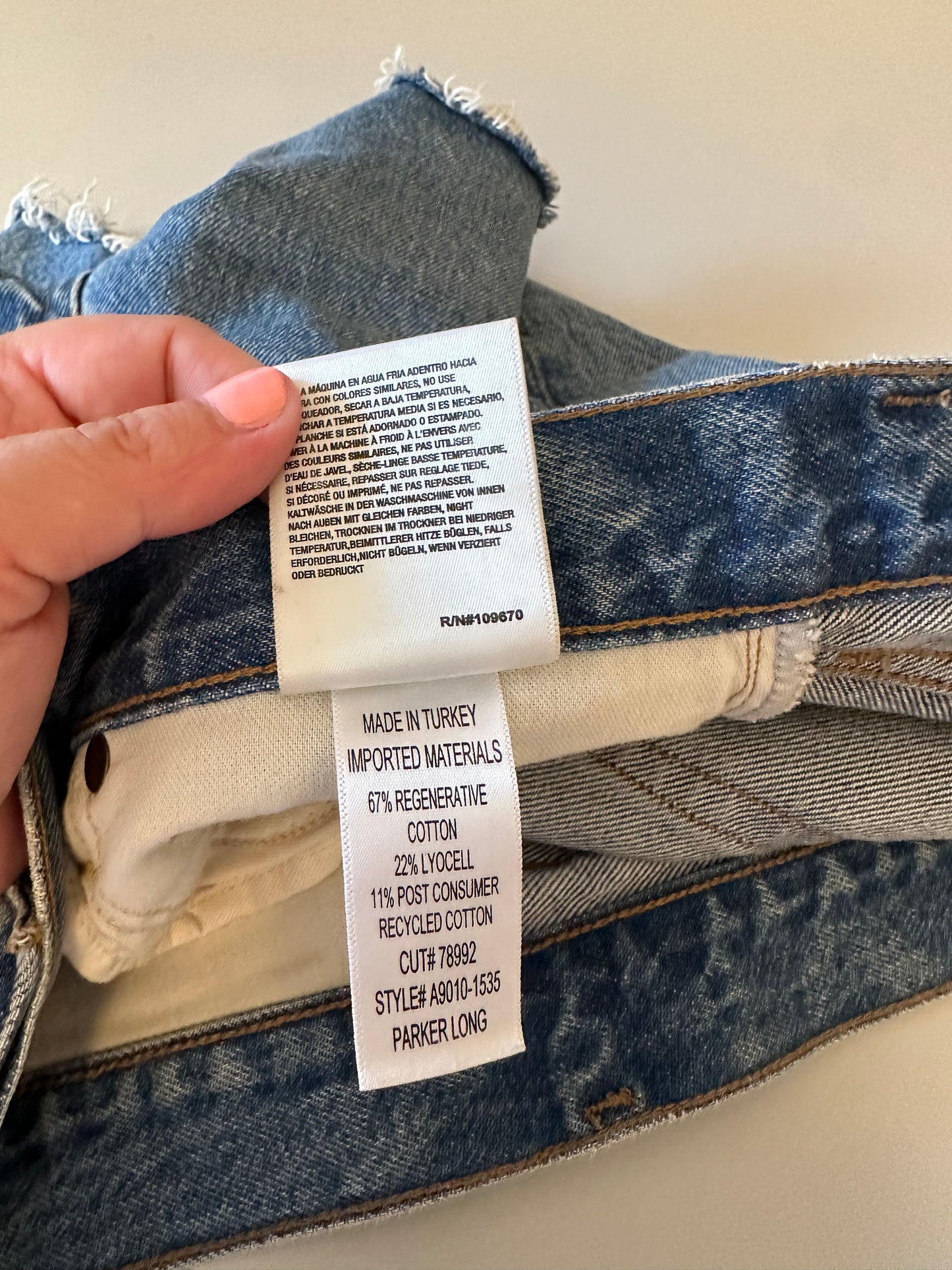 AGOLDE Parker Long High Rise Denim Jean Shorts in Medium Wash Blue | Size 25