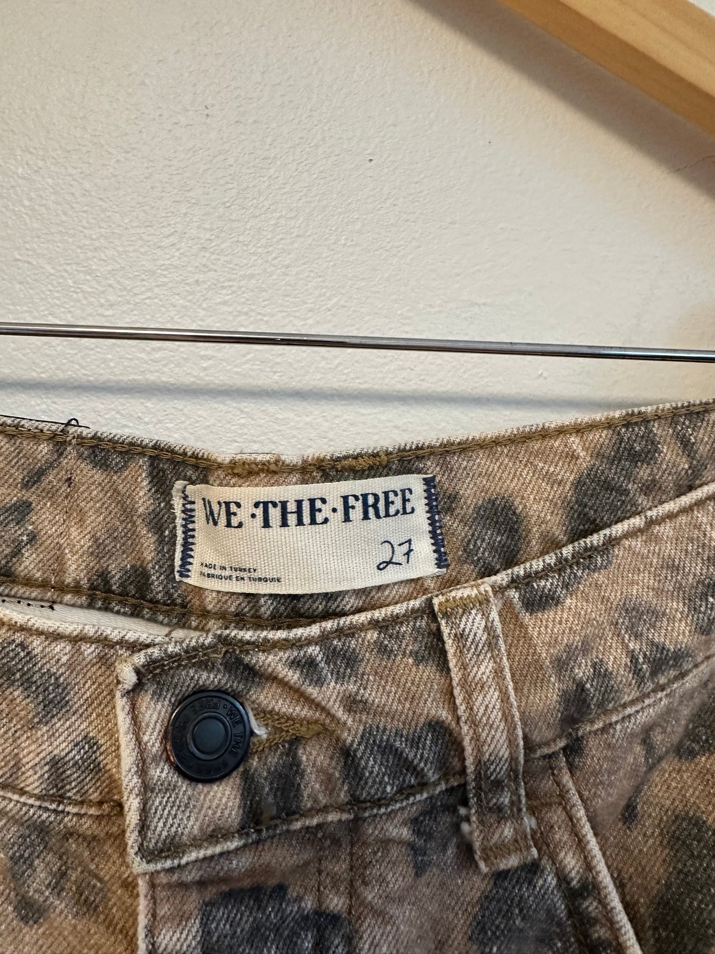 We The Free x Free People Good Luck Leopard Print Barrel Jeans | Size 27