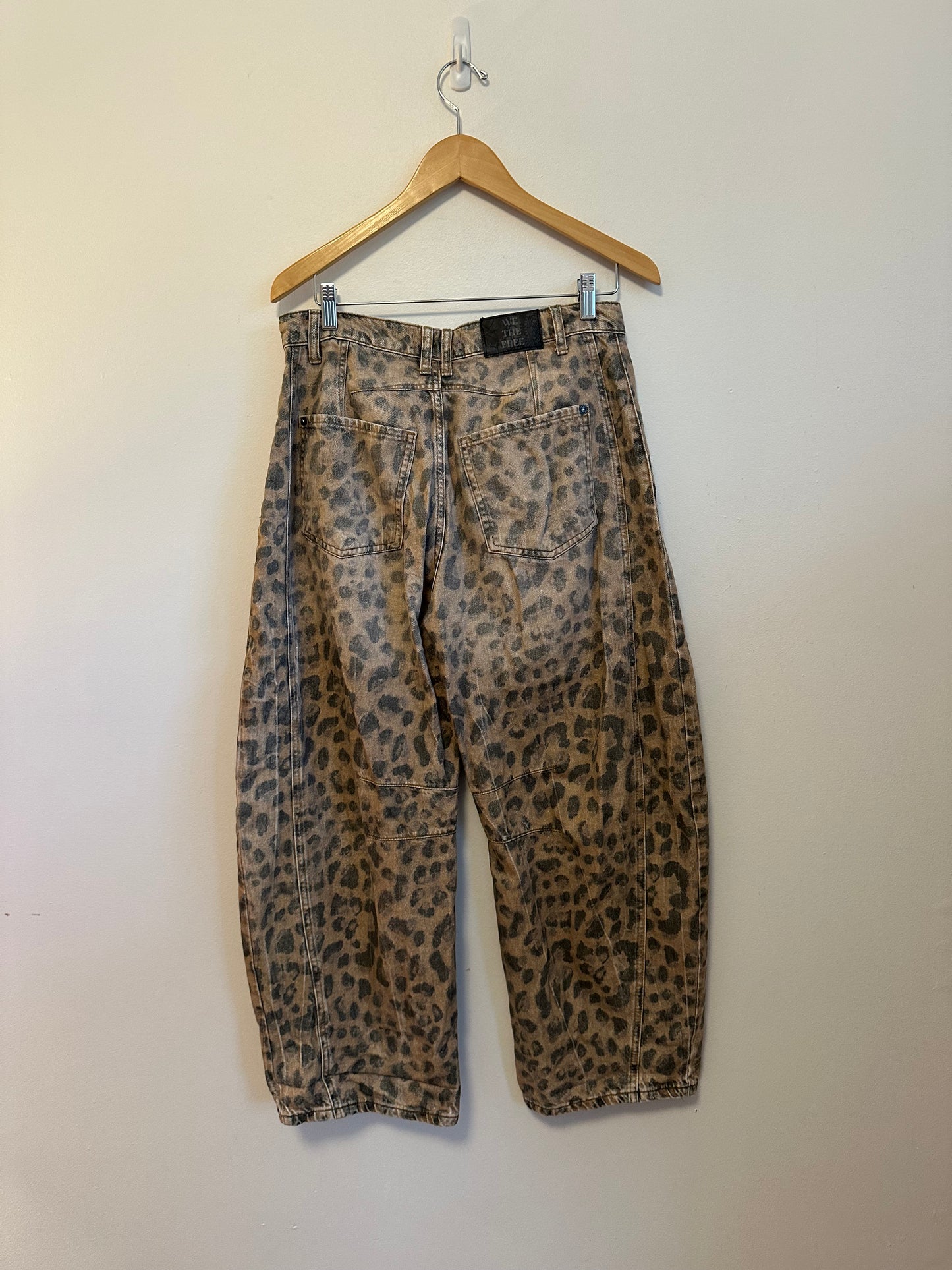 We The Free x Free People Good Luck Leopard Print Barrel Jeans | Size 27