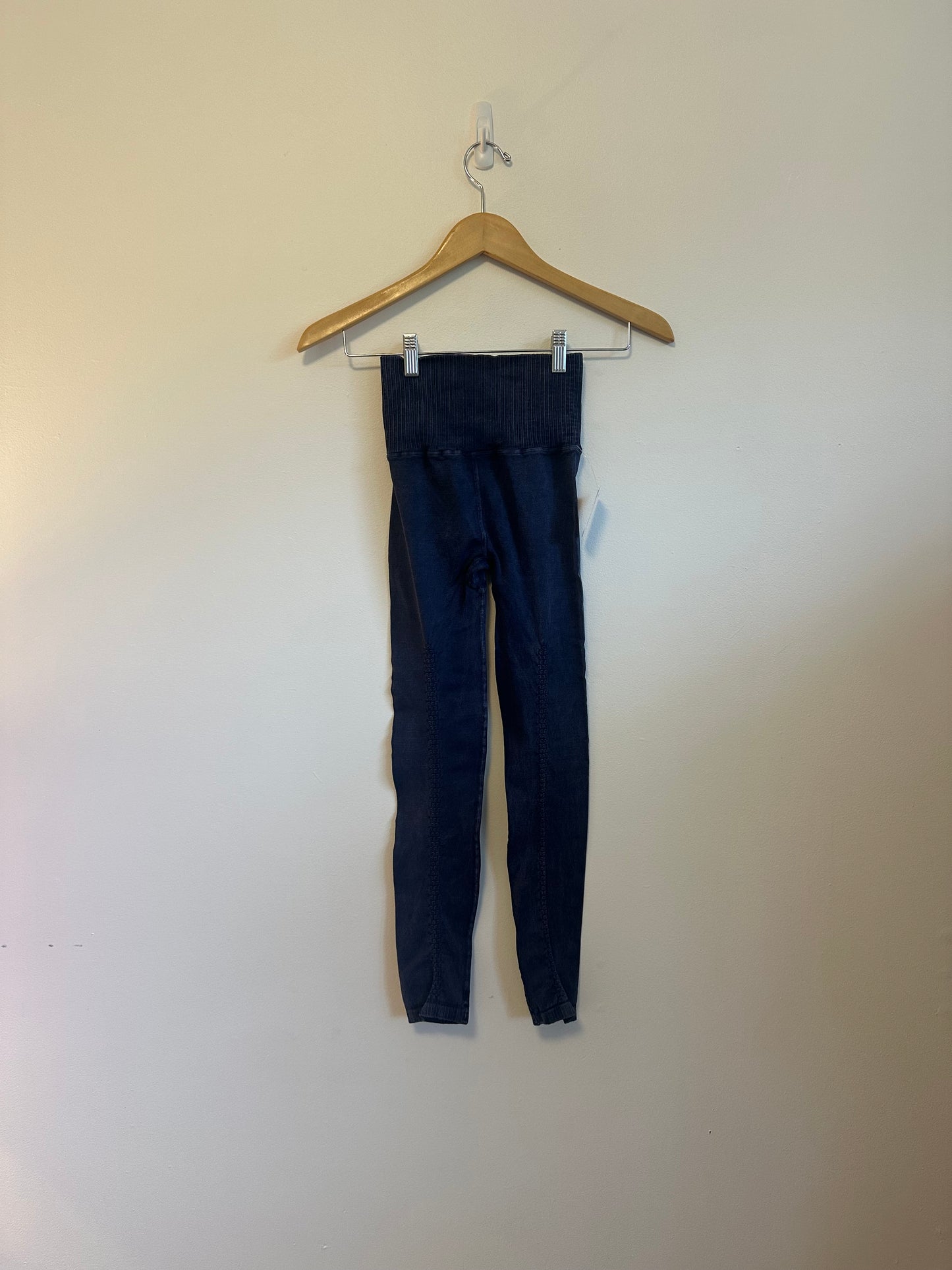 NWT FP Movement by Free People Good Karma Leggings in Deepest Navy | Size XS/S