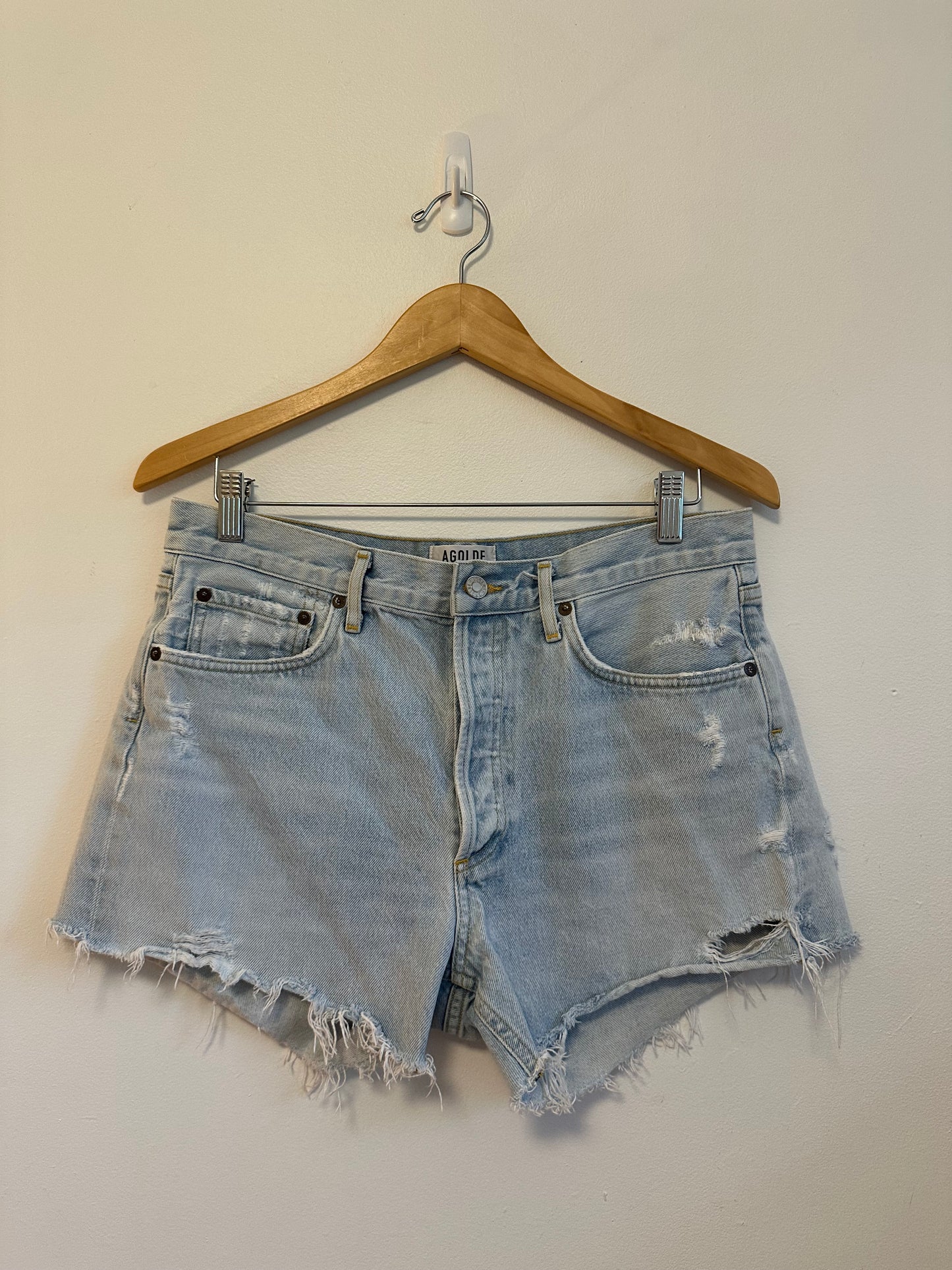 AGOLDE Dee High Rise Distressed Jean Shorts in Light Blue | Size 29