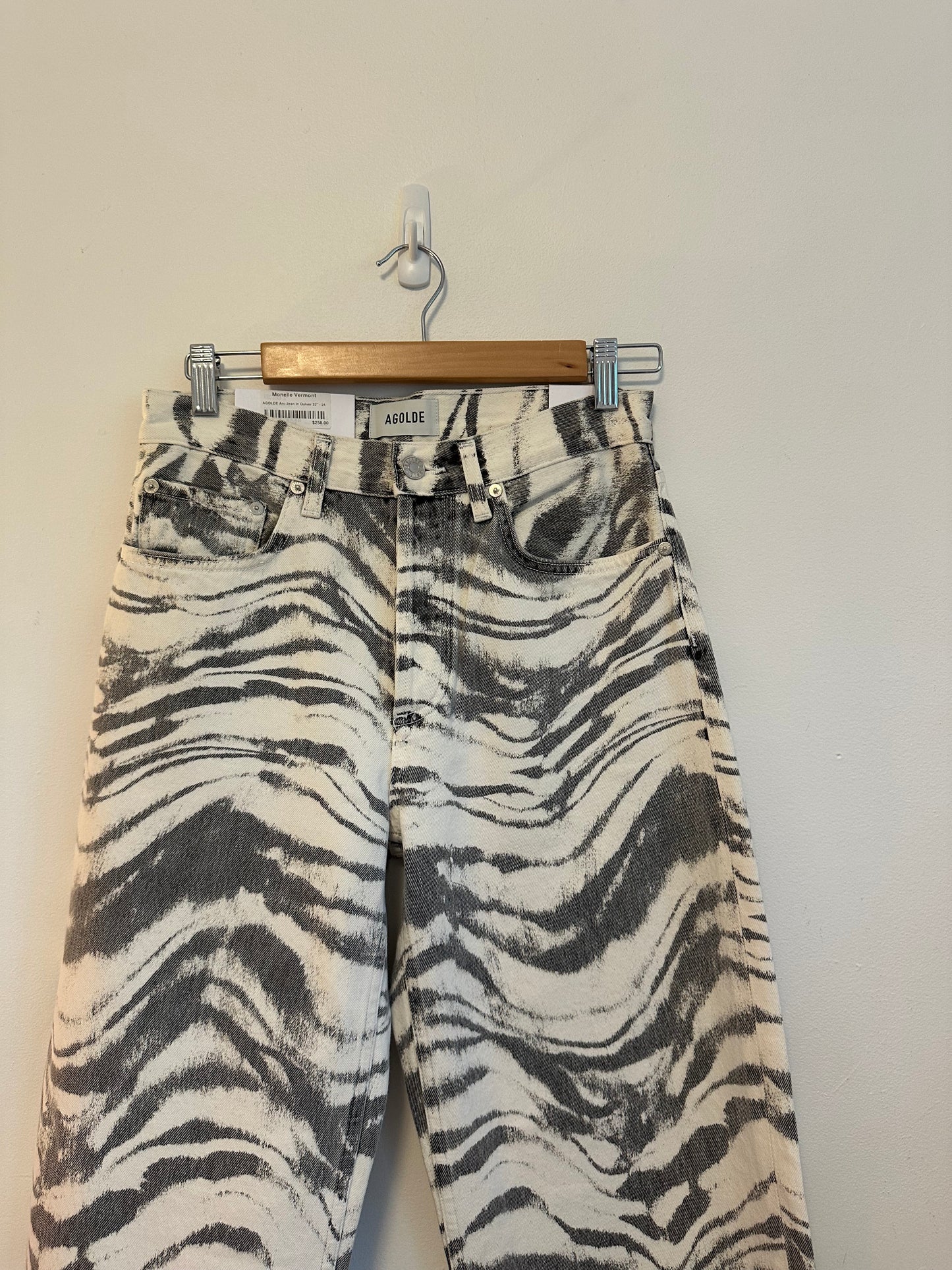 NWT Agolde Arc High Rise Curved Leg Jeans in Quiver Marbled Print | Size 24