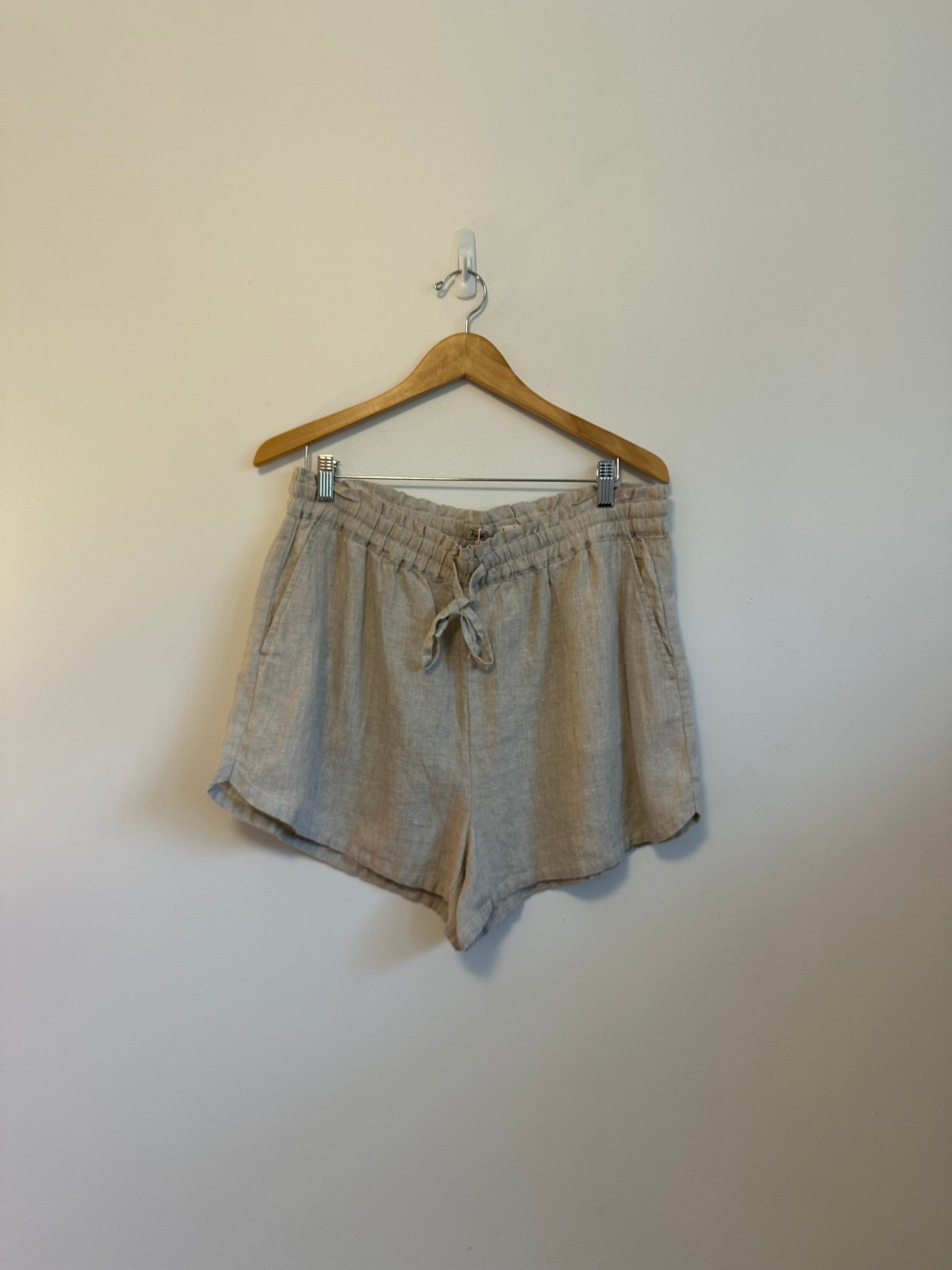 NWT Faherty Laguna Linen Pull On Shorts in Flax | Size Large