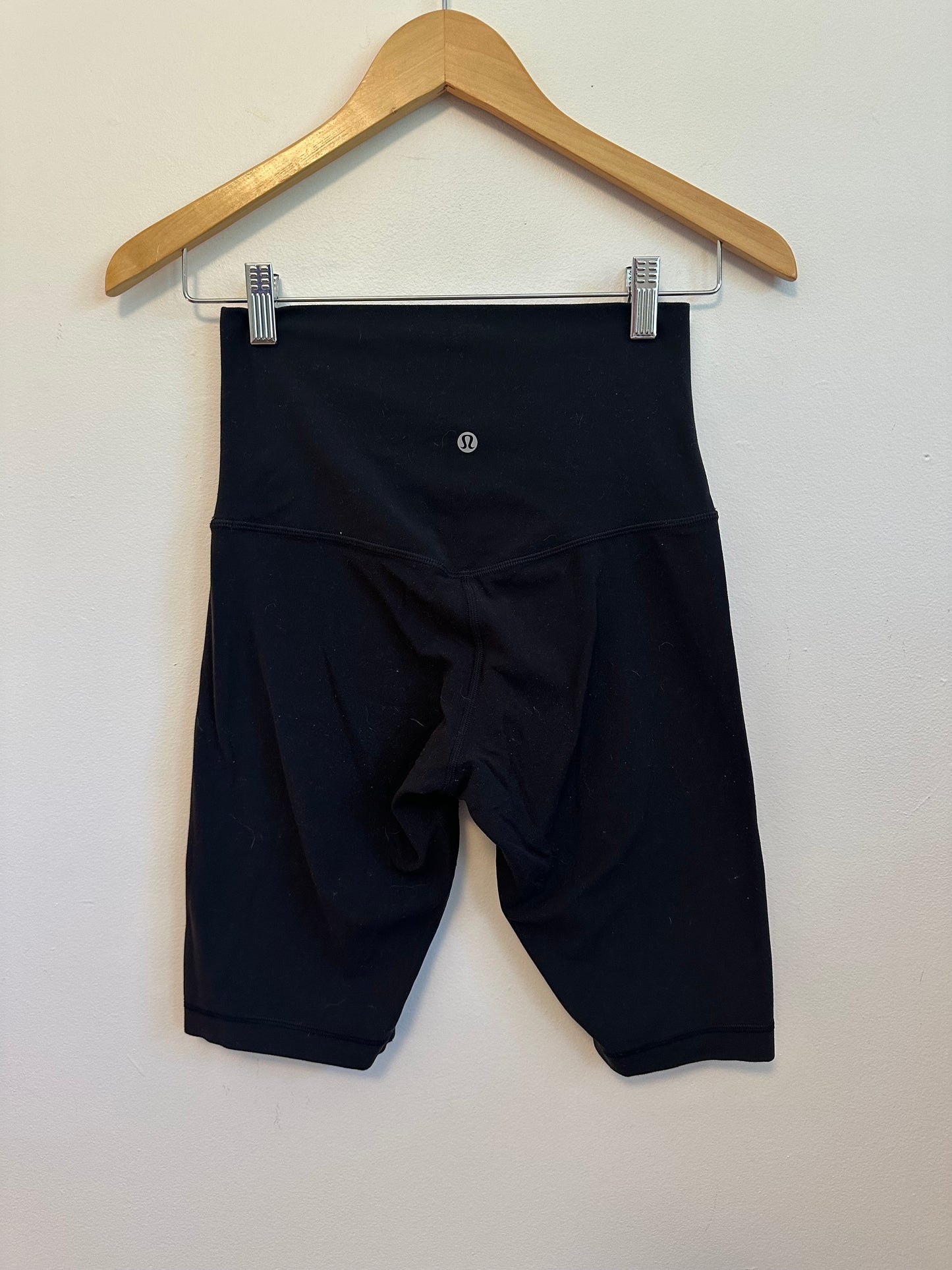 Lululemon Align 9" Bike Shorts in Black | Size 6