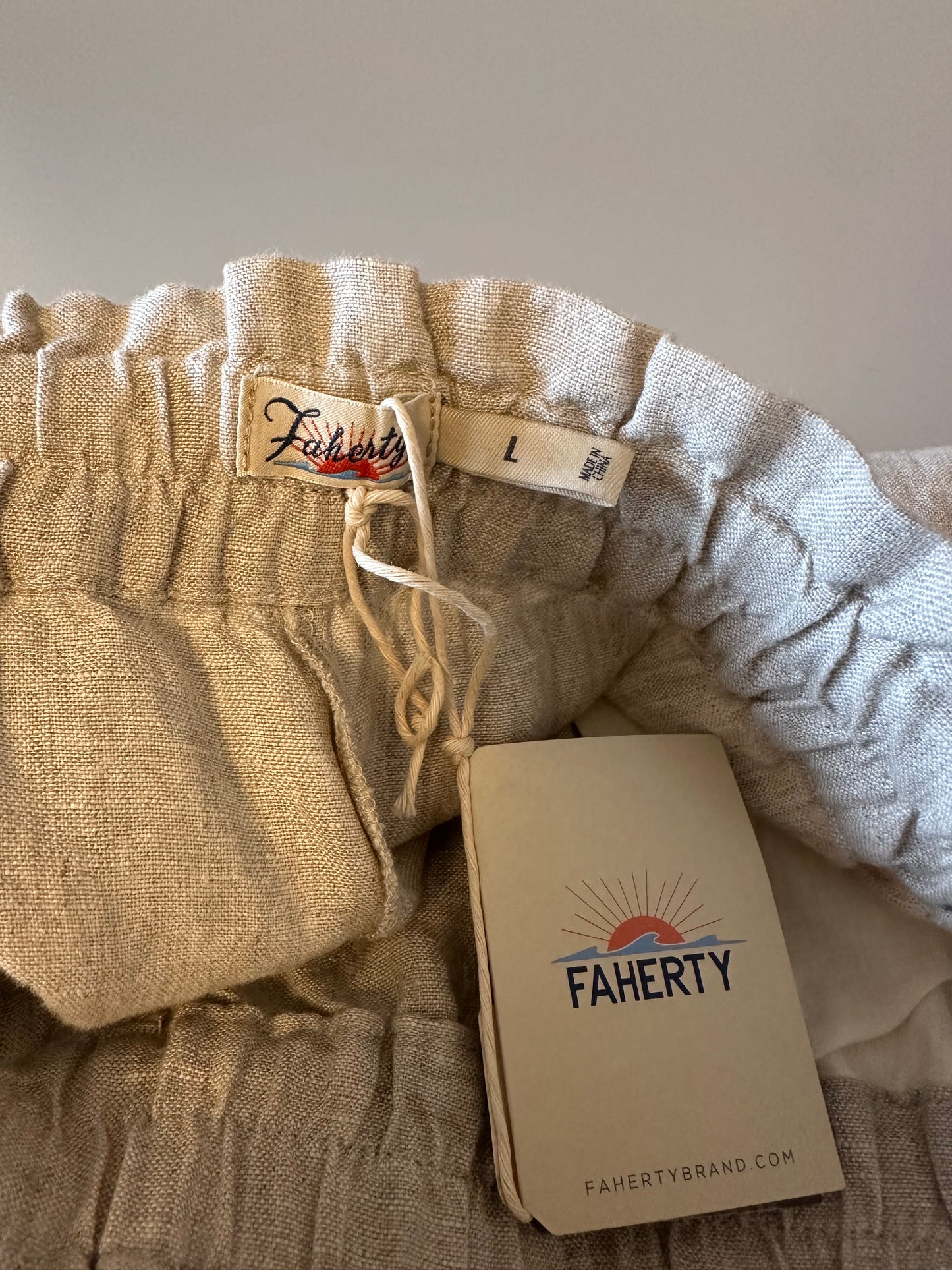 NWT Faherty Laguna Linen Pull On Shorts in Flax | Size Large