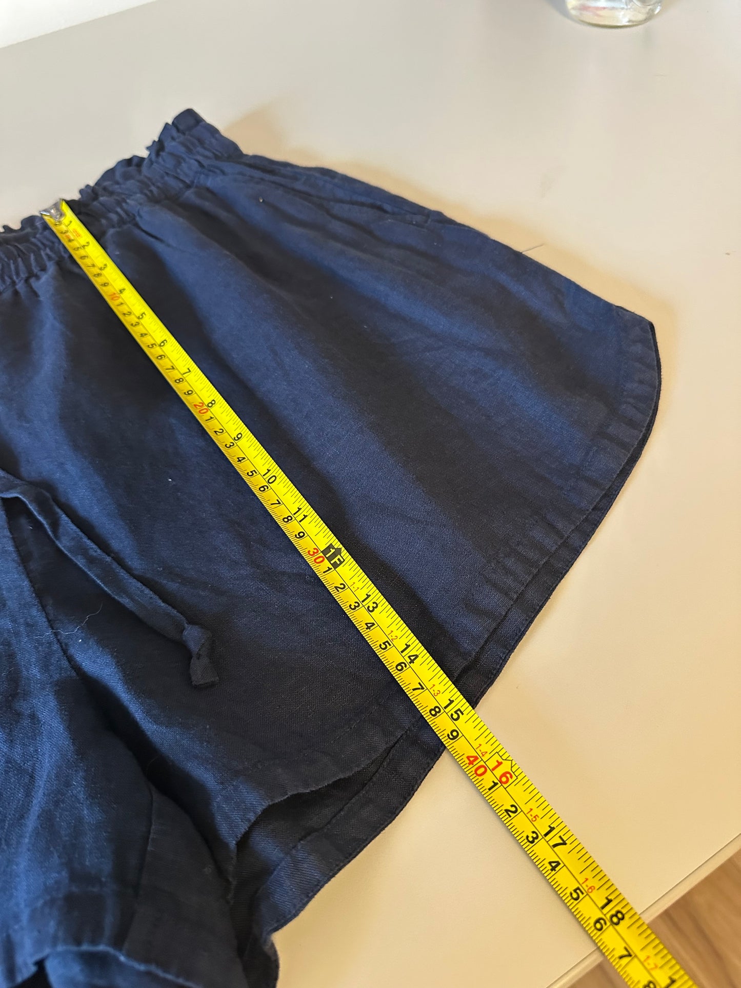 NWT Faherty Laguna Linen Pull On Shorts in Navy Blue | Size Large