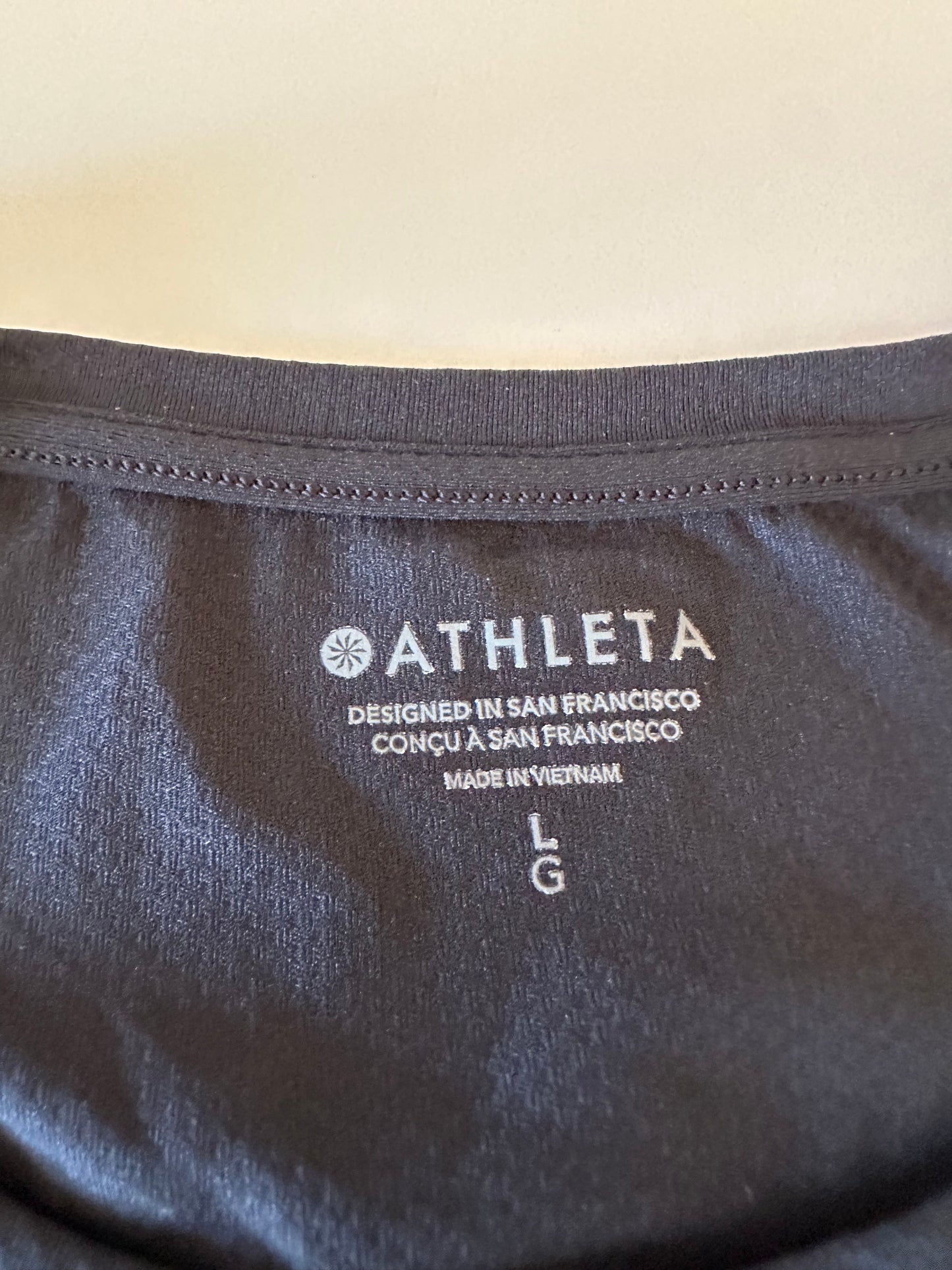 Athleta Cropped Black Tank Top | Size Large