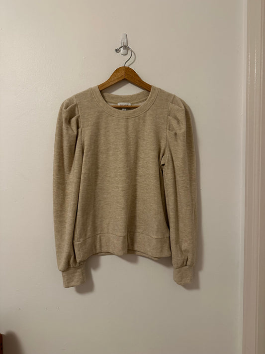 NWT Evereve Adalynn Brushed Pleated Top in Cream | Size Small