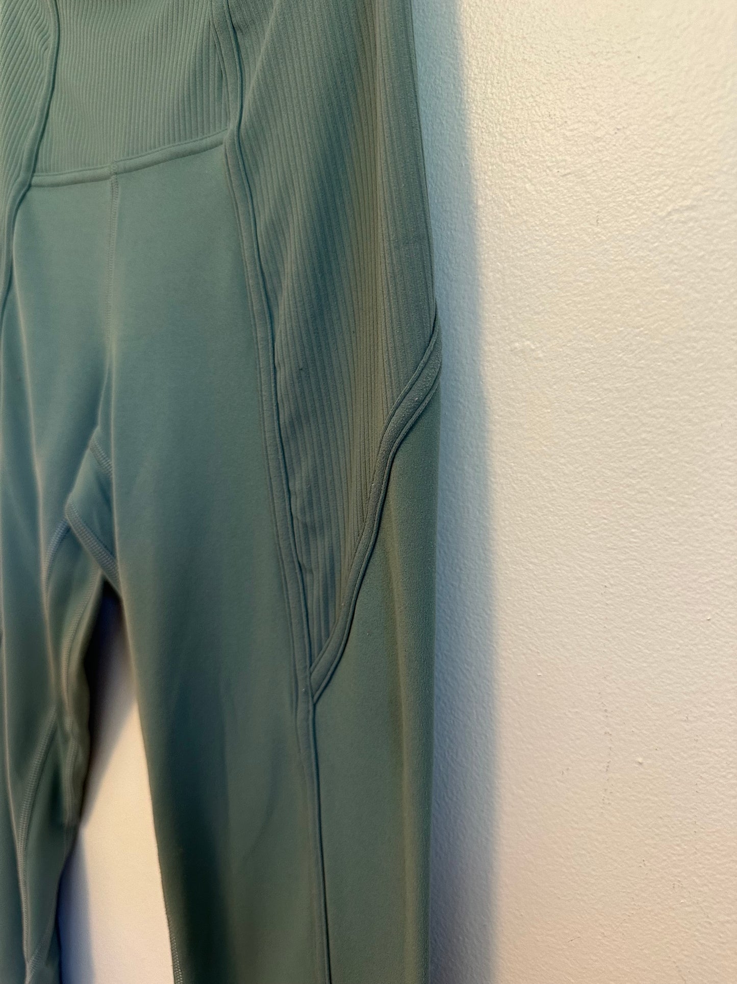 Lululemon Align Ribbed Panel High-Rise Tight 25" in Tidewater Teal | Size 6