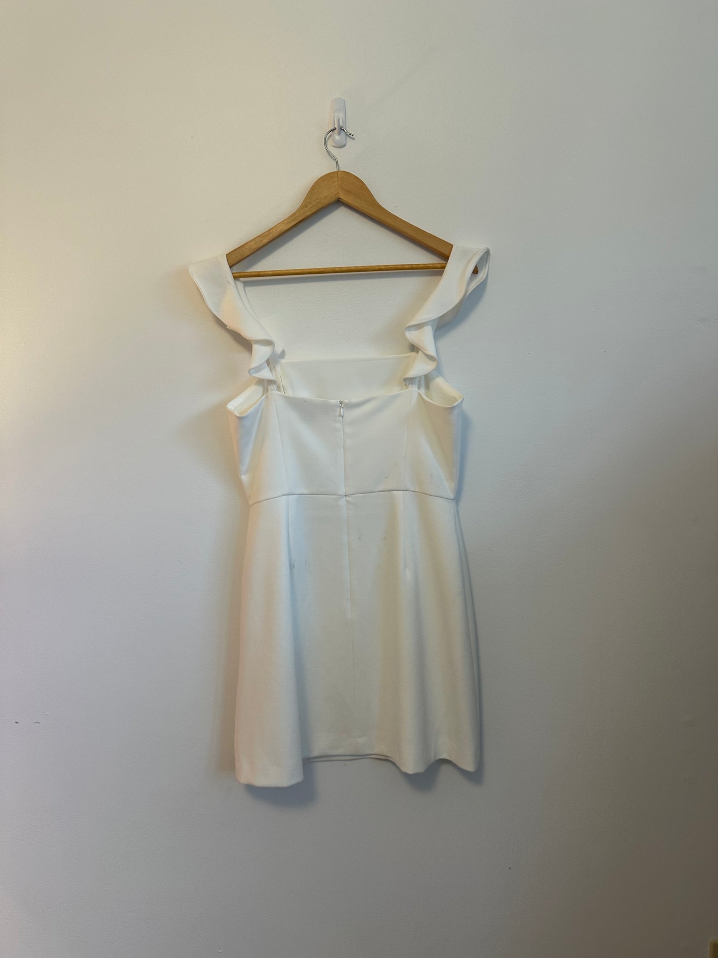 NWT French Connection White Ruffle Shoulder Mini Dress | Size 10