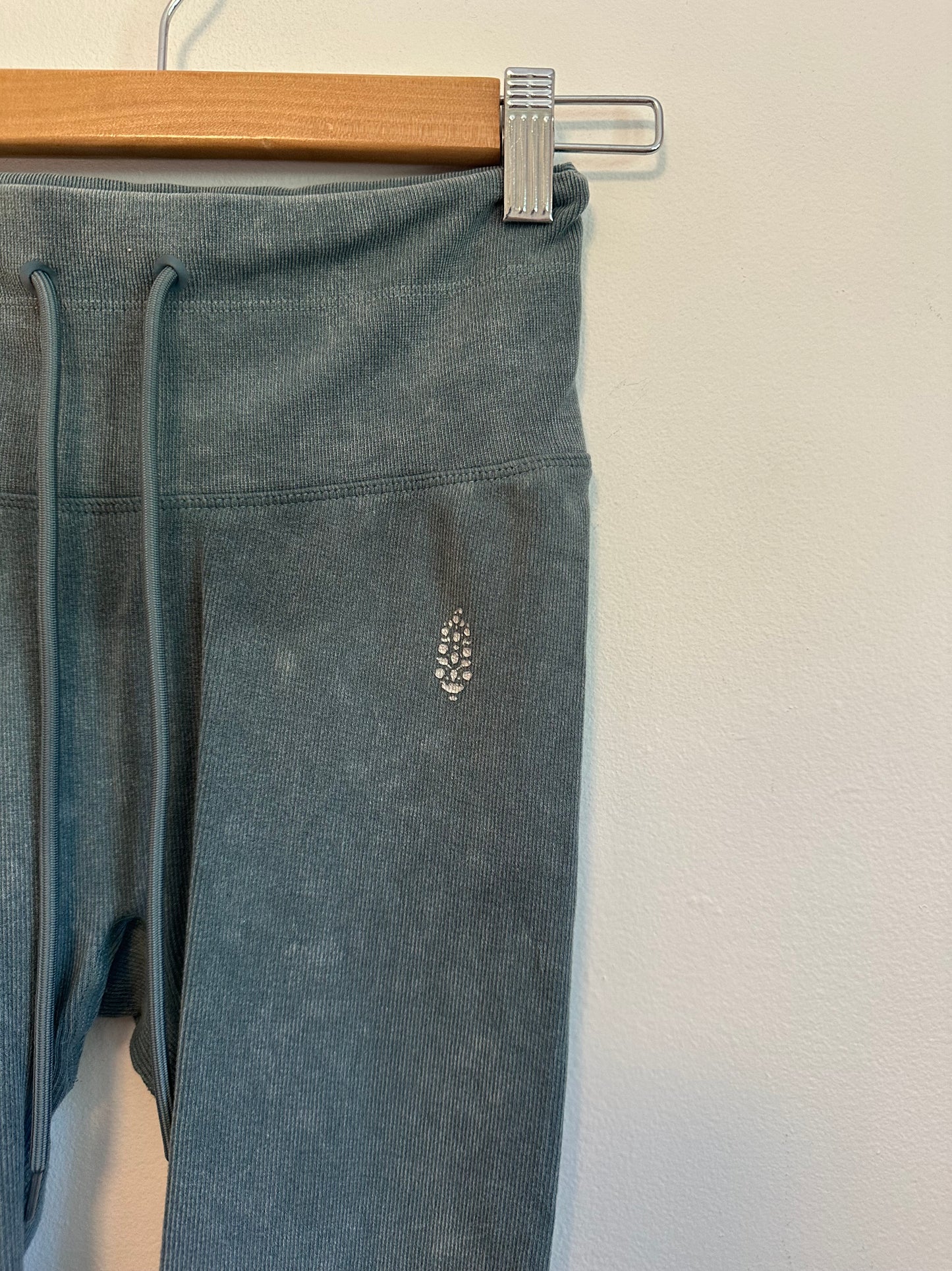 FP Movement by Free People Go To Leggings in Heathered Sage | Size Small