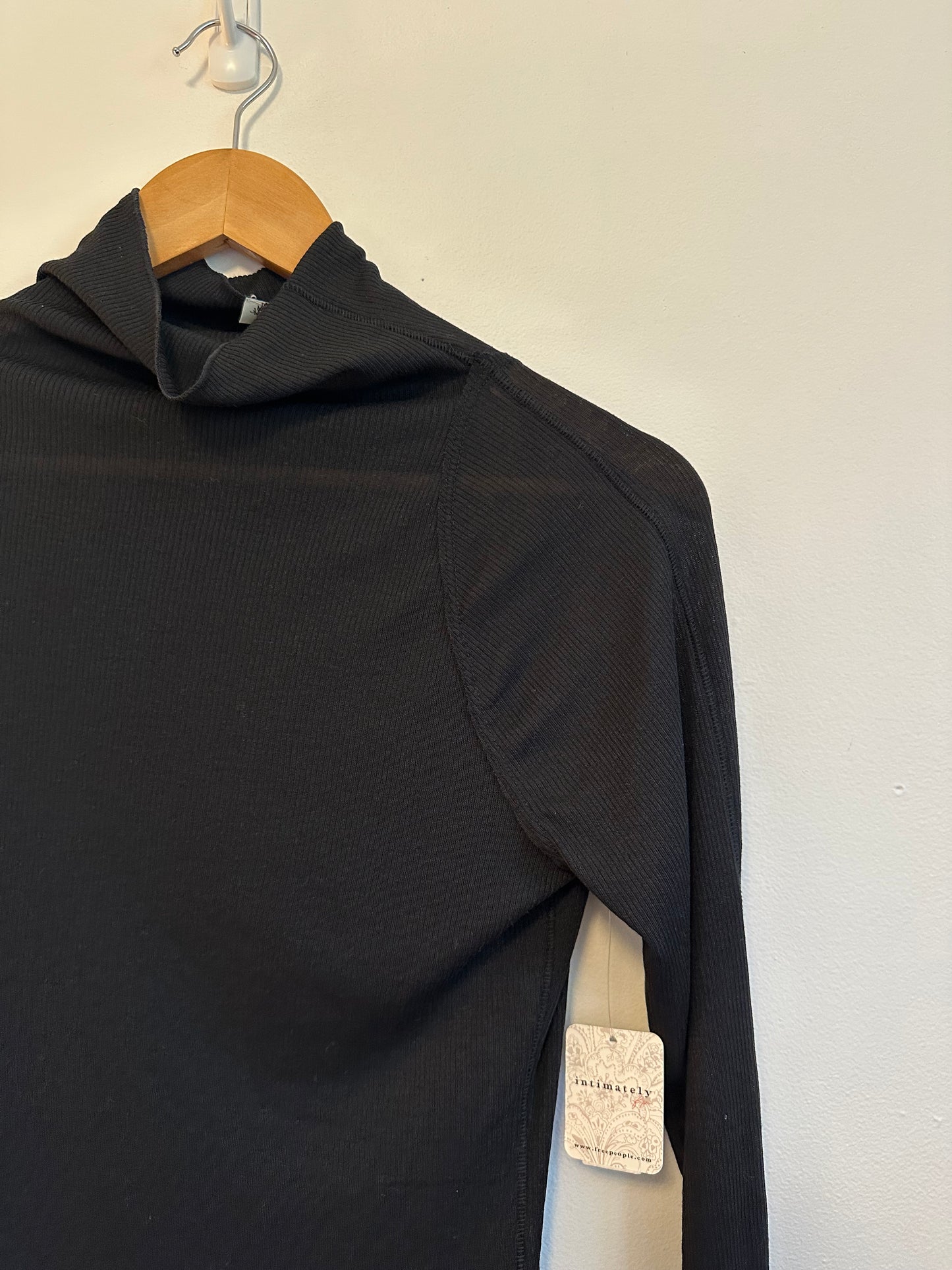 NWT Free People Close to Home Layering Ribbed Turtleneck in Black | Size Medium