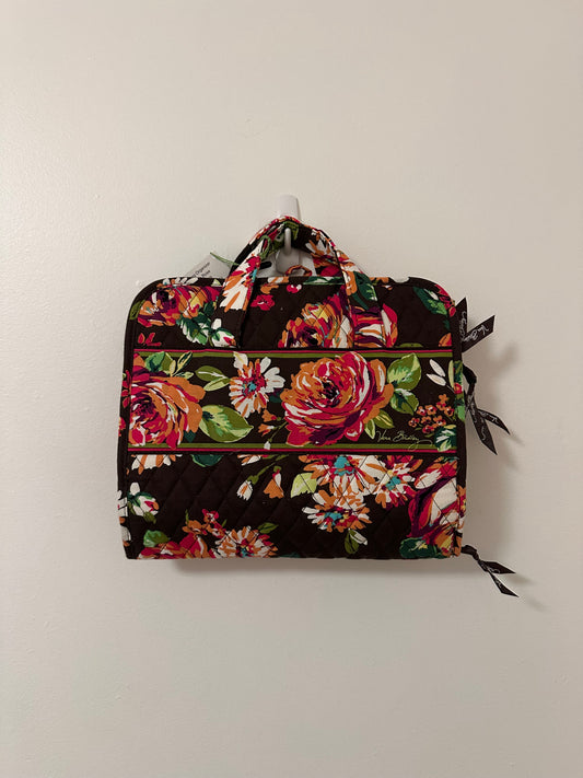 NWT Vera Bradley Quilted Cotton Hanging Organizer In English Rose Print