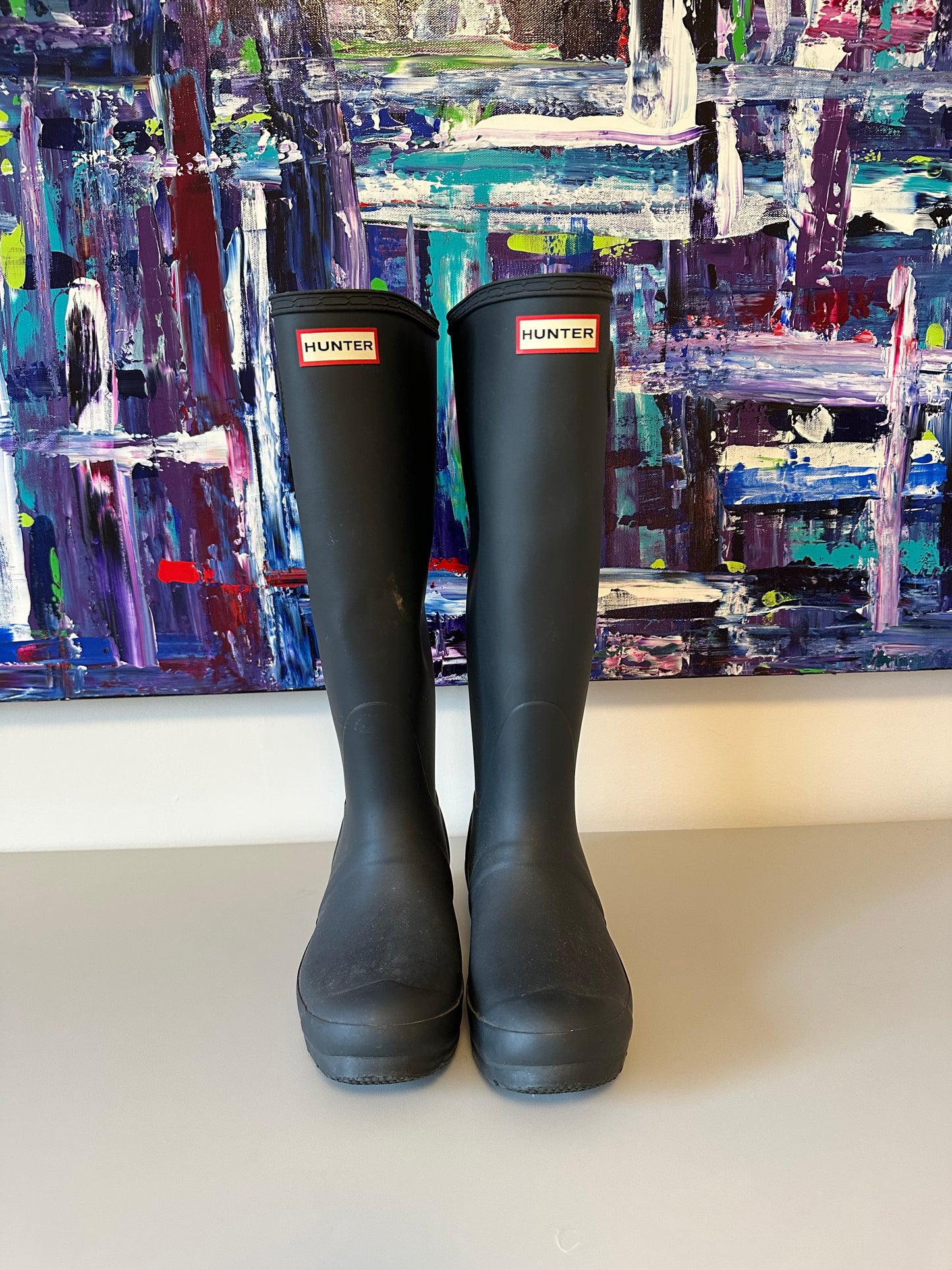 Hunter Original Tall Rain Boots in Dark Gray | Size 6
