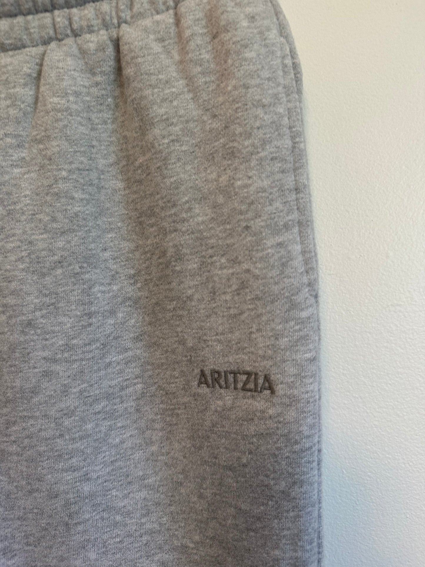 NWT Aritzia Sweatfleece Boyfriend Wide Sweatpant in Gray | Size 2XS Tall
