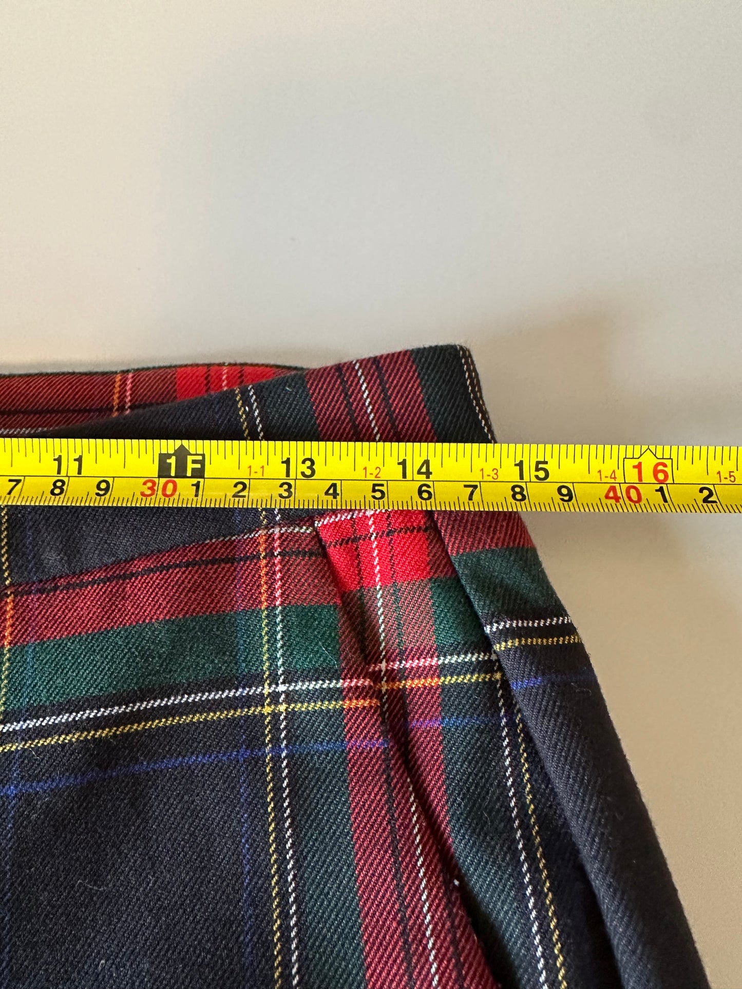 Lauren Ralph Lauren Red Plaid Tartan Trousers | Size 2