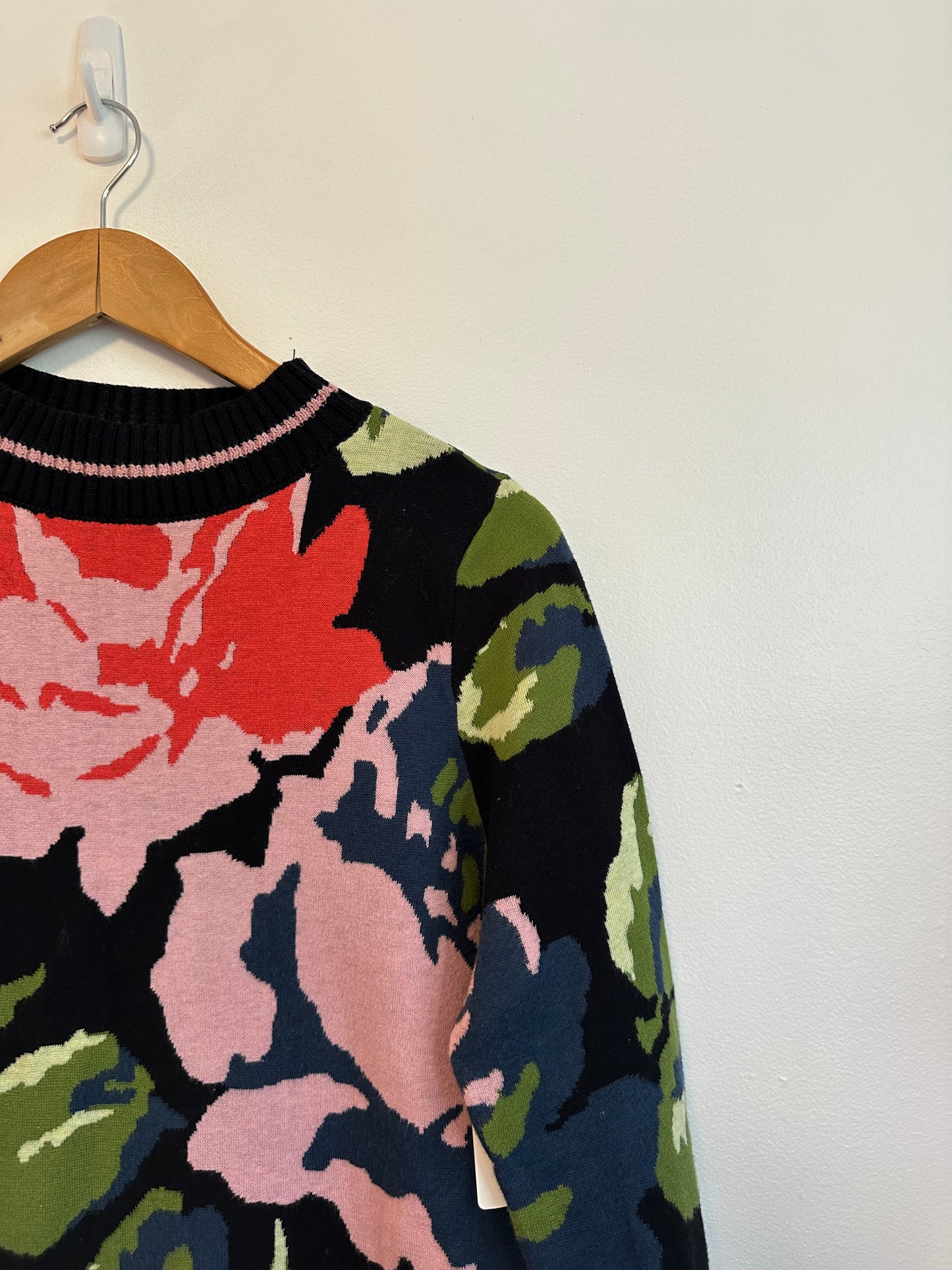 Anthropologie Black Floral Laine Sweater | Size XS